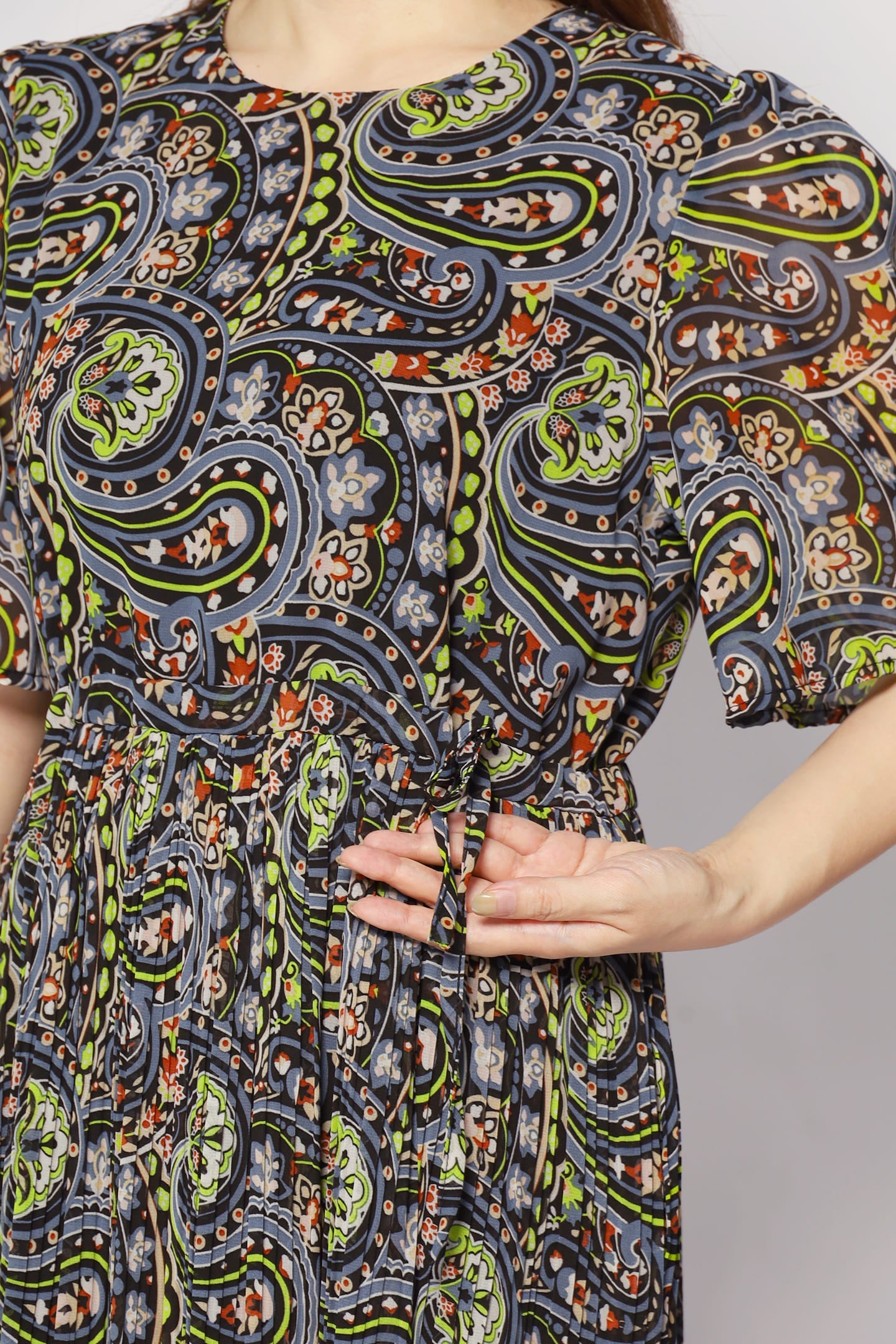 Annie Dress in Black Pastures