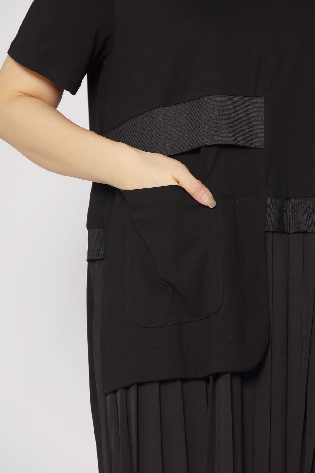 Chai Pleated Dress in Black