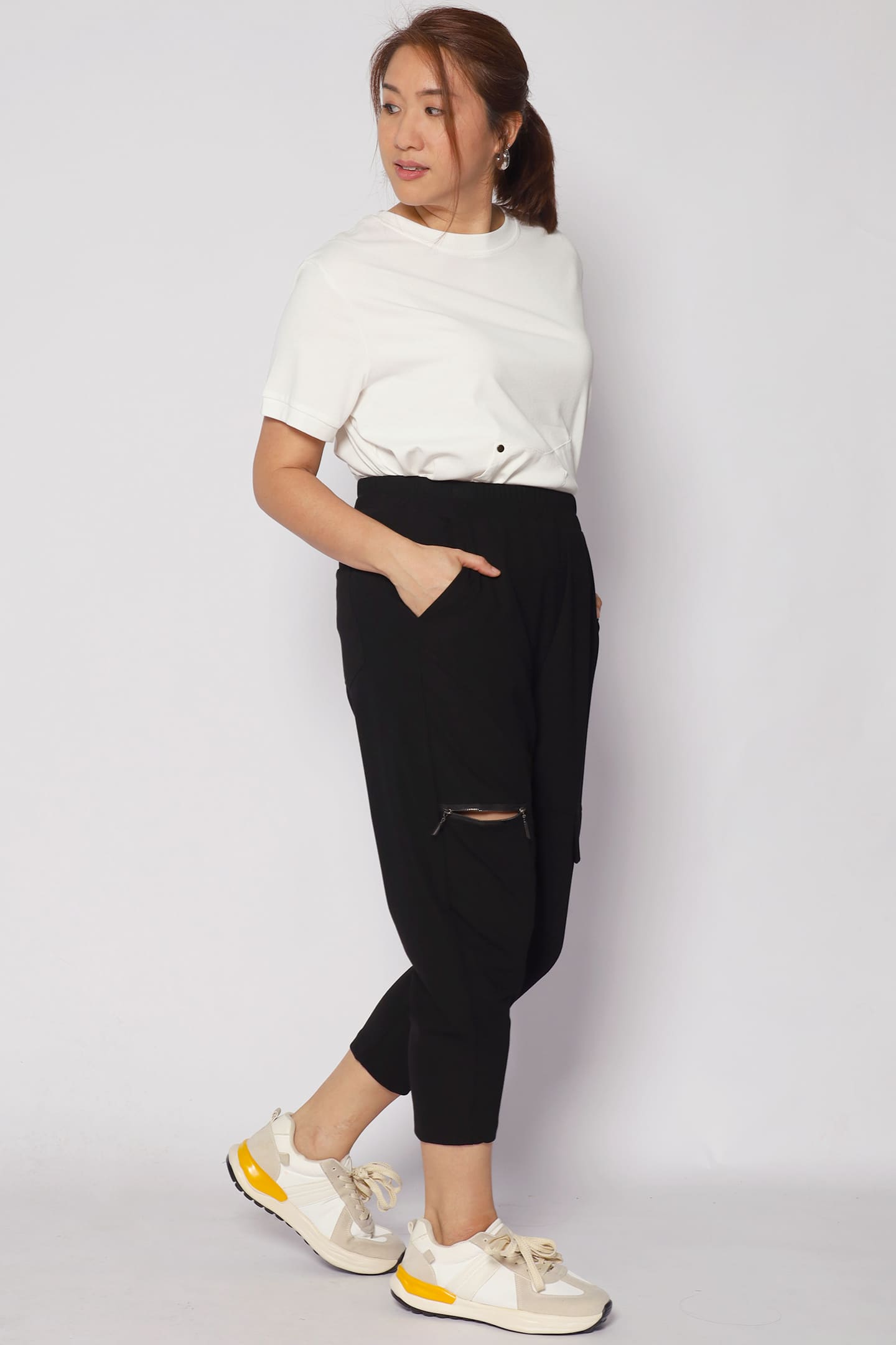 Declan Zipper Pants in Black