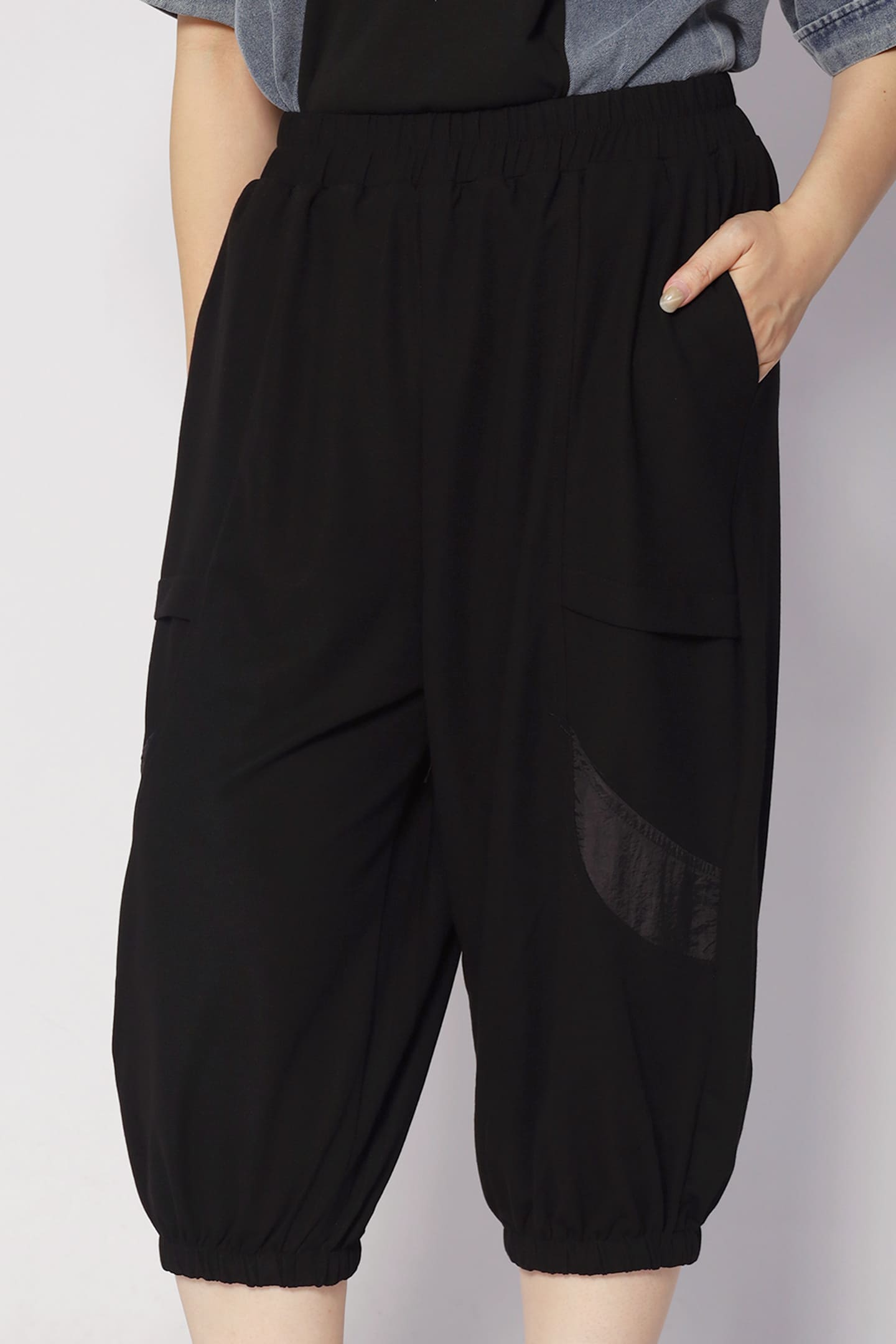 Eleana Pants in Black