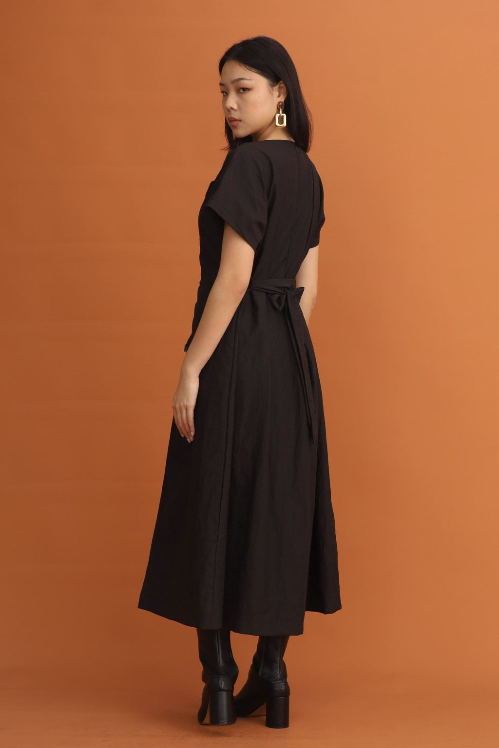 CHOSEN - Felita Zipper Jumpsuit in Black