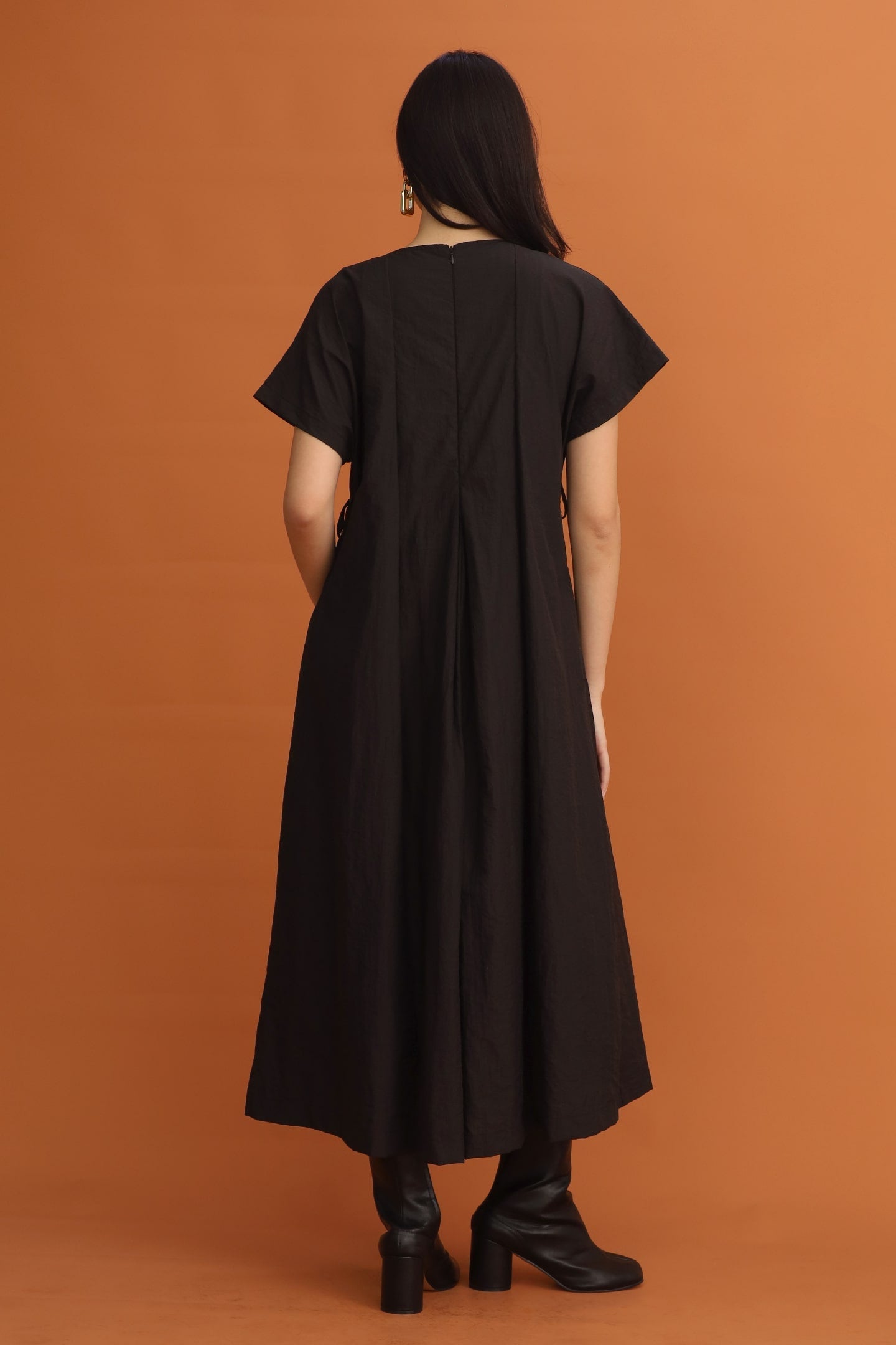 CHOSEN - Felita Zipper Jumpsuit in Black