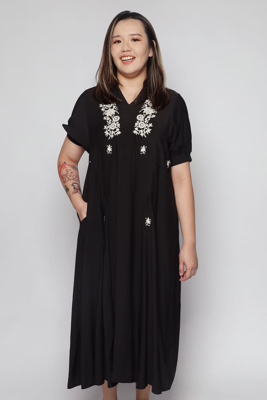 Kiara Embroidery Dress