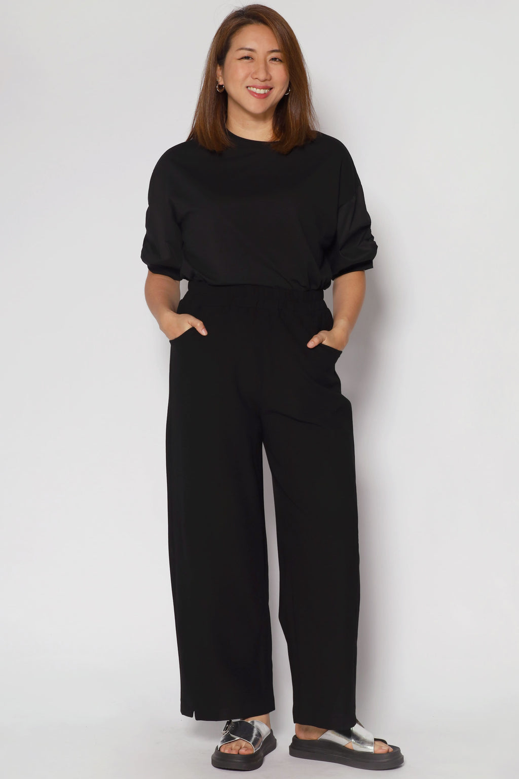 Phy Pants in Black