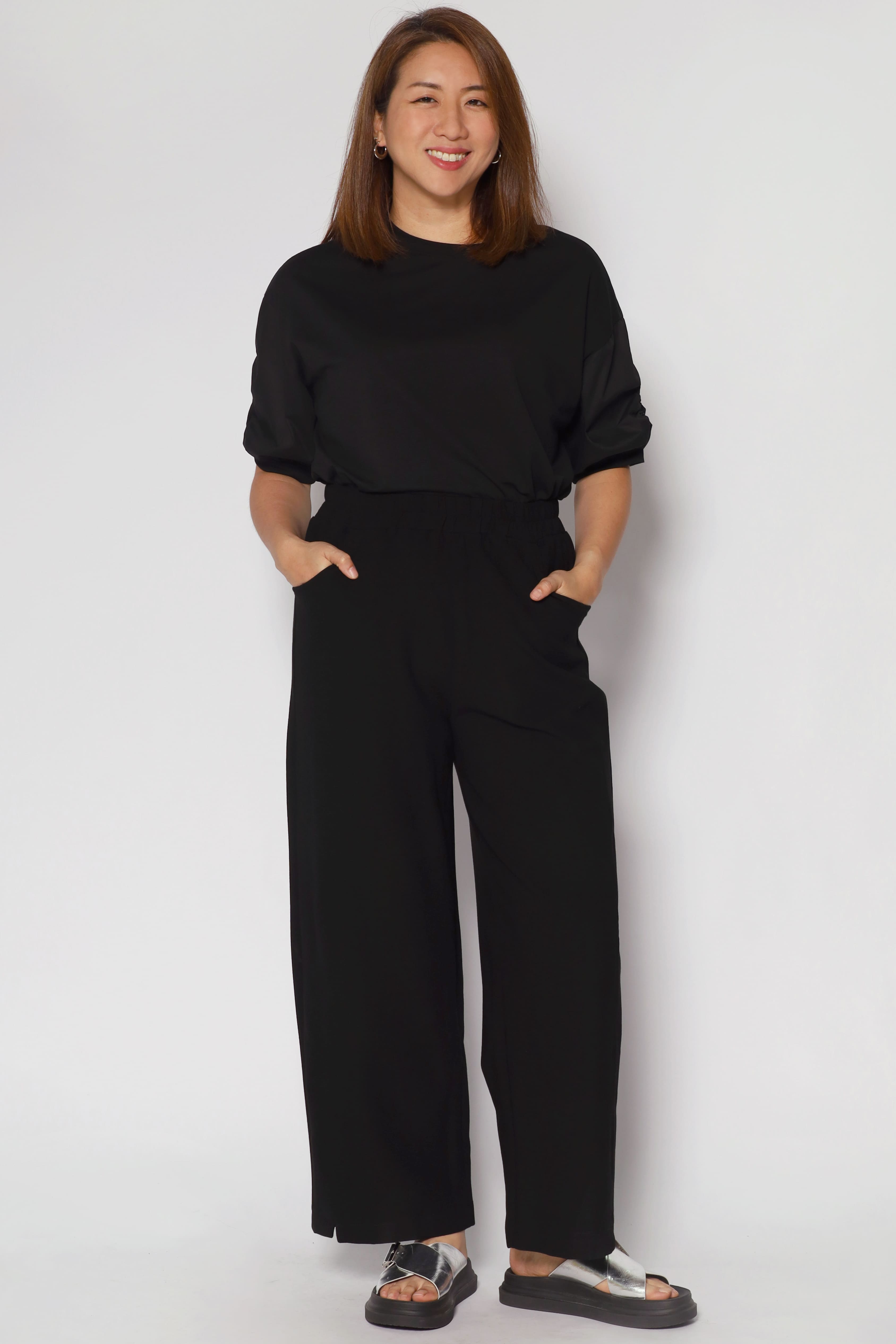 Phy Pants in Black
