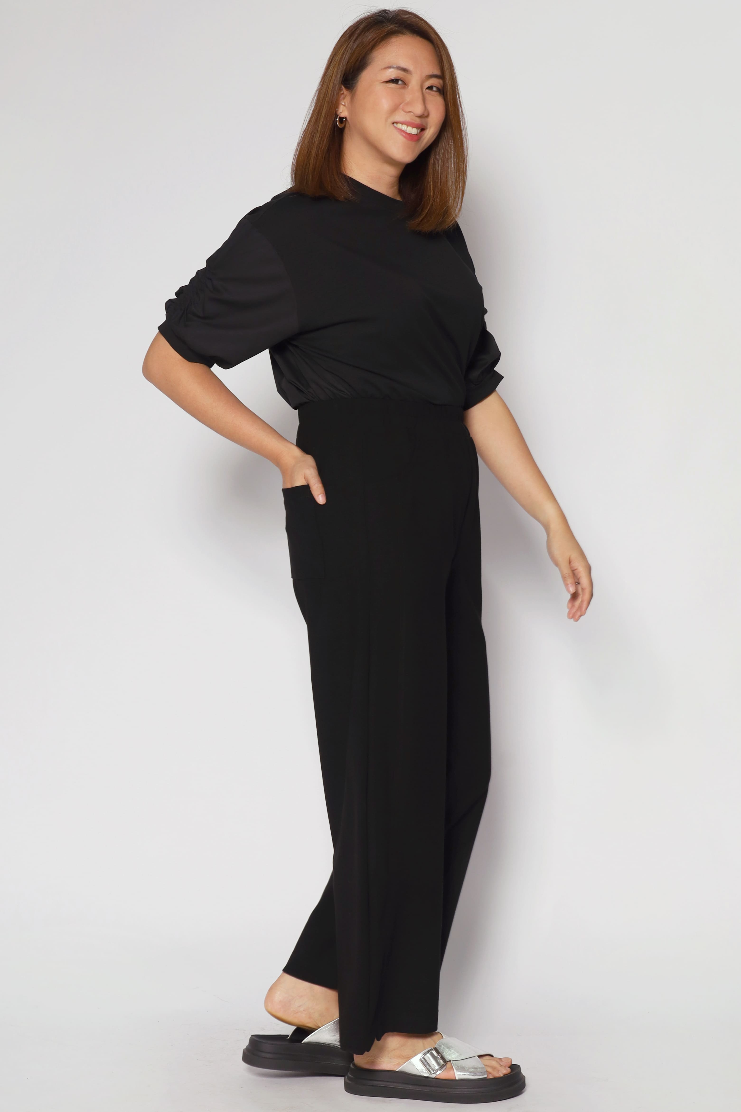 Phy Pants in Black