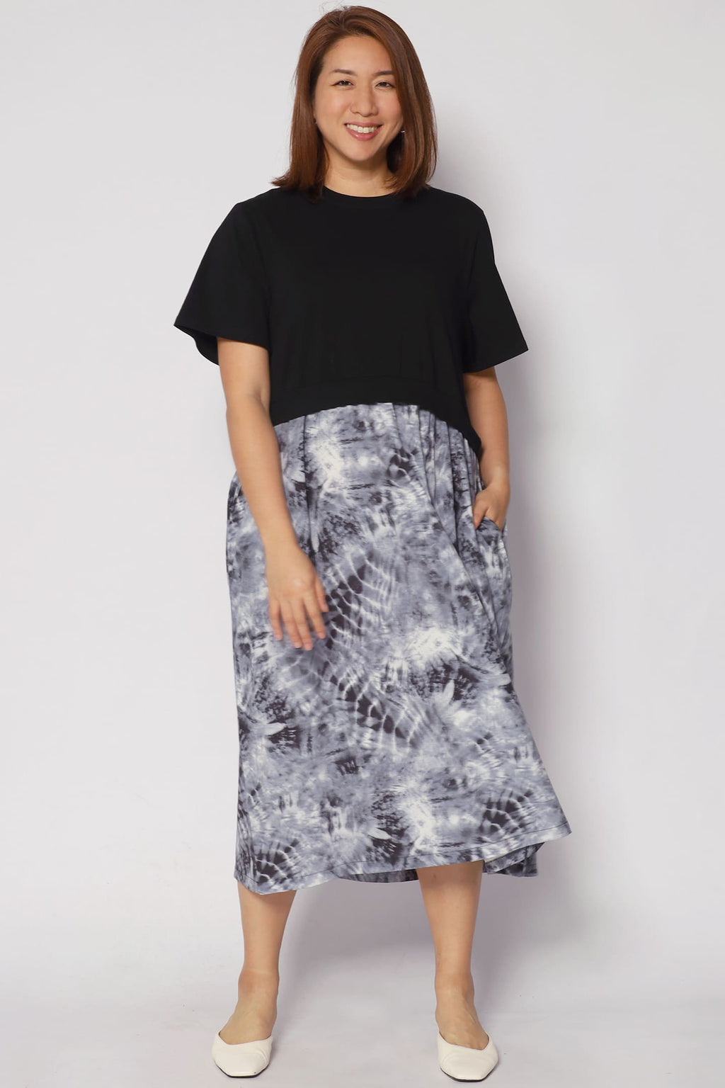 Vera Dress in Grey Splash