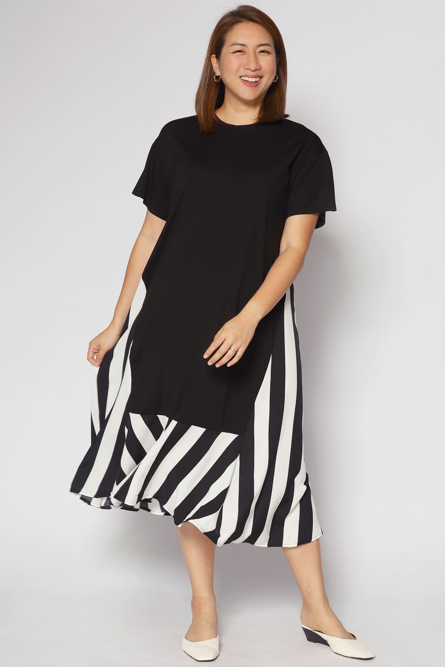 Wendy Stripes Dress in Black