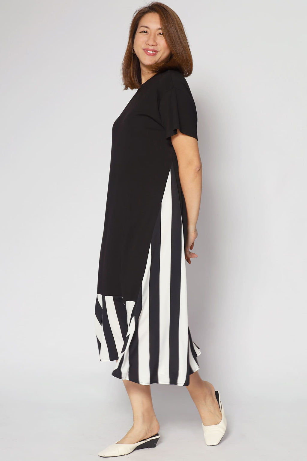 Wendy Stripes Dress in Black