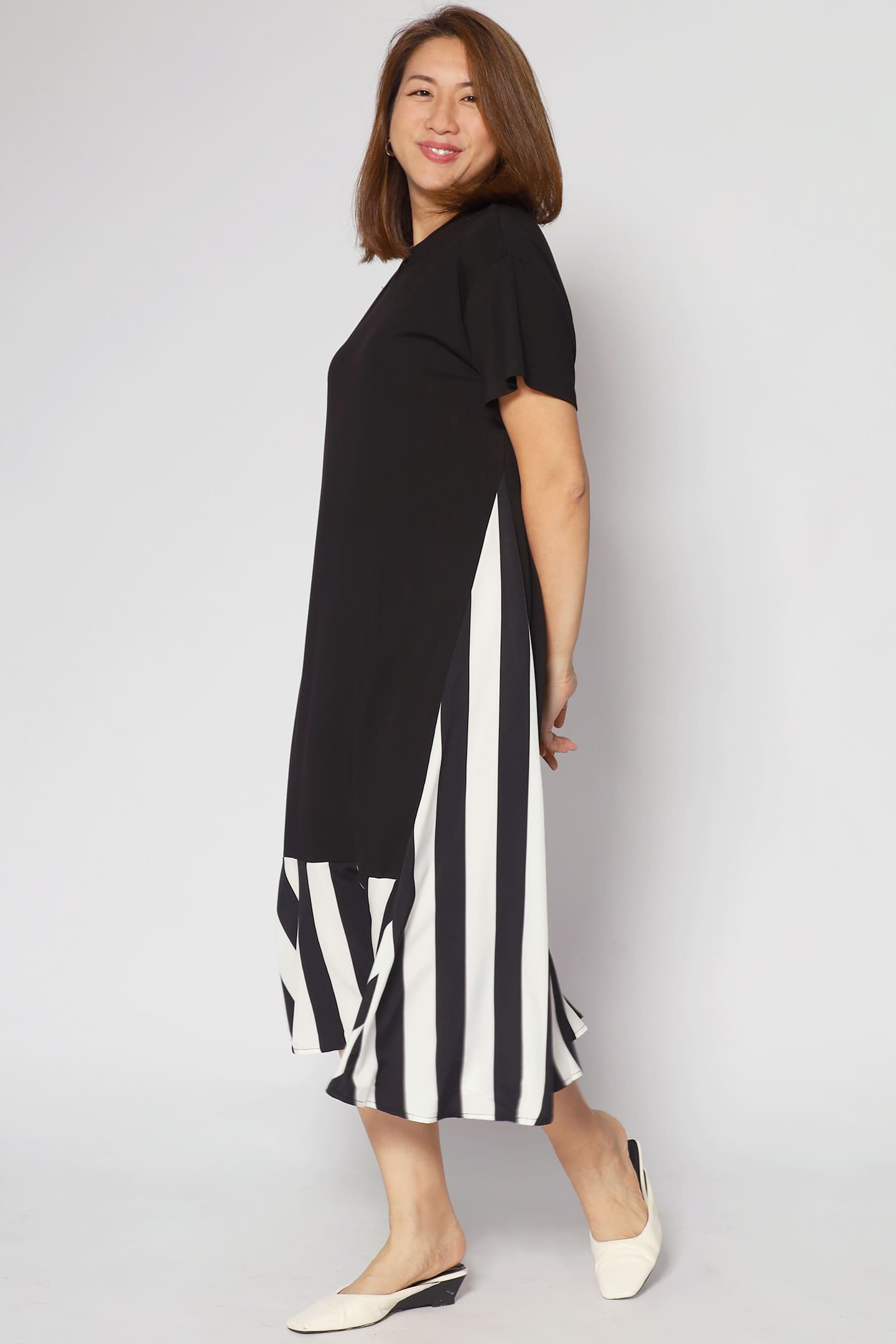 Wendy Stripes Dress in Black