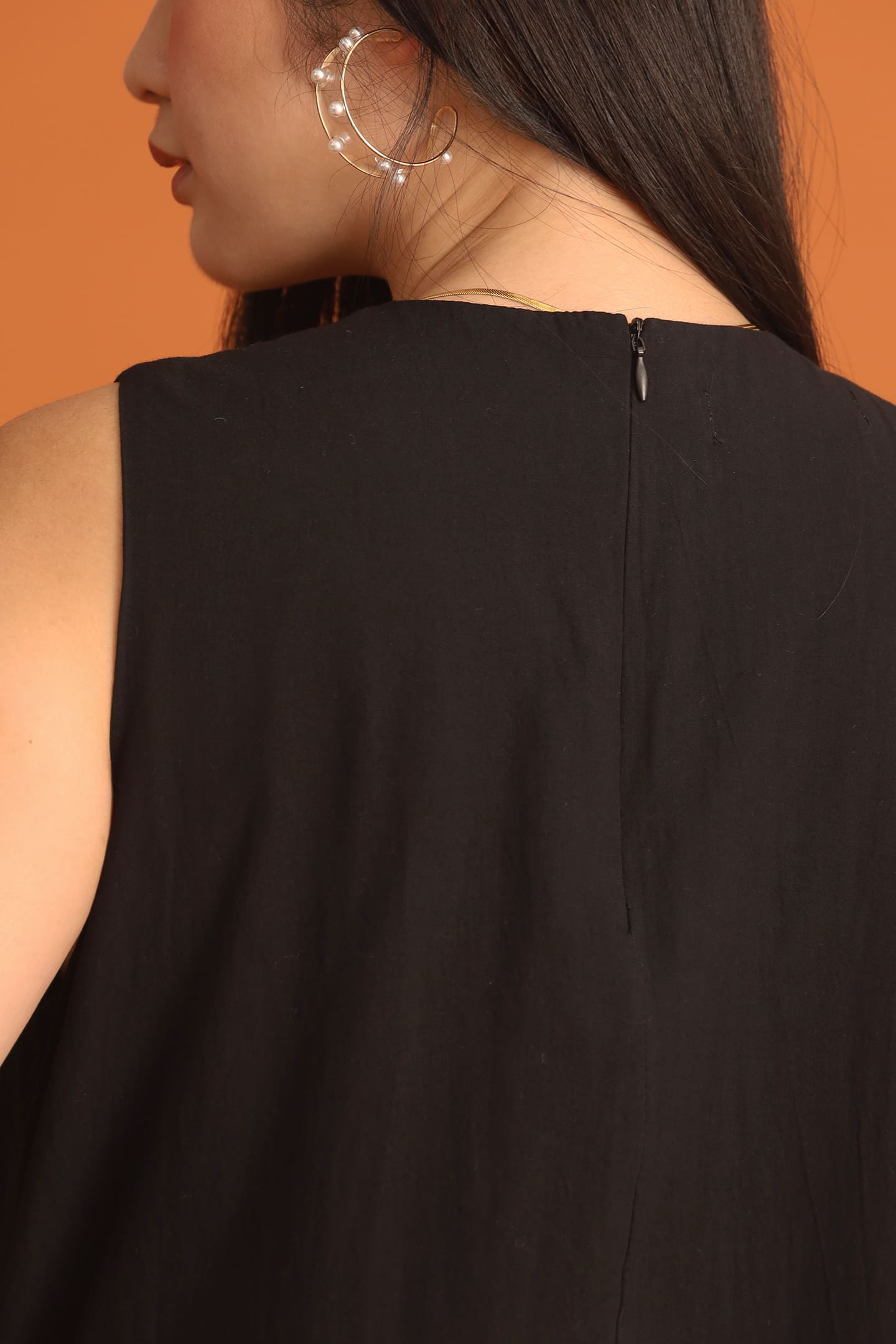 CHOSEN - Arin Bubble Dress in Black
