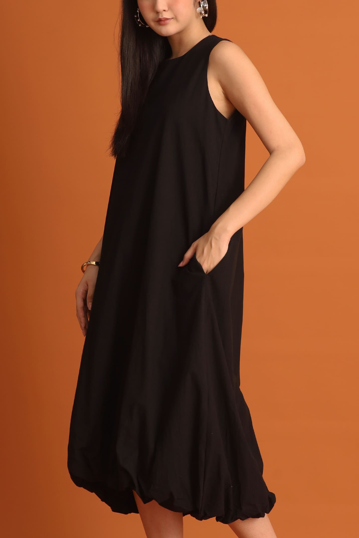 CHOSEN - Arin Bubble Dress in Black
