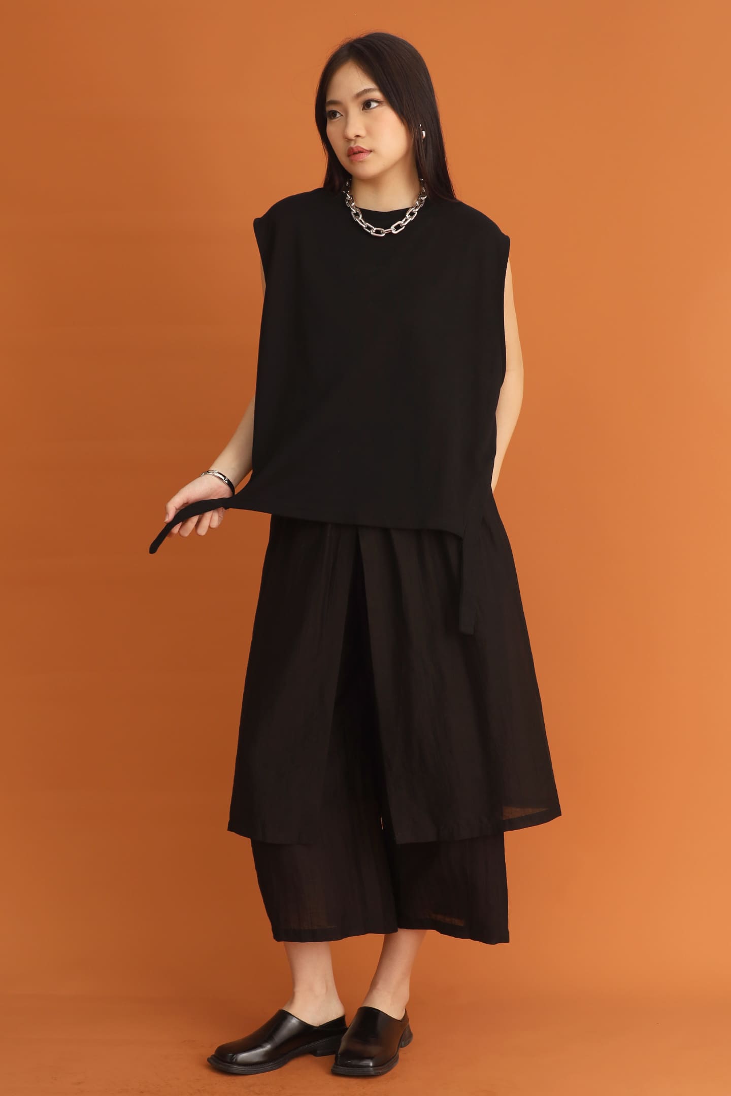 CHOSEN - Jennie Top in Black