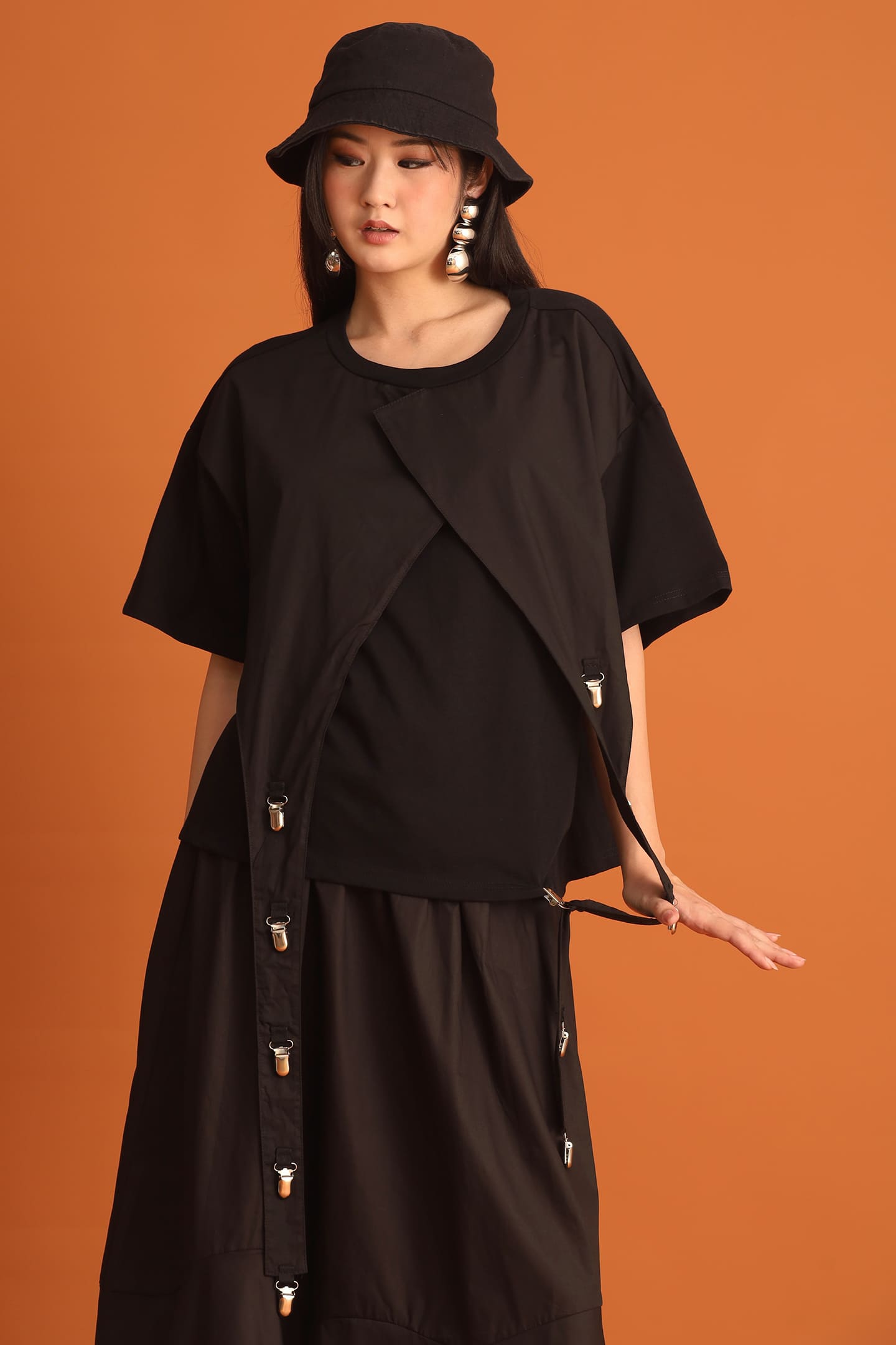 CHOSEN - Haerin Clip Top in Black