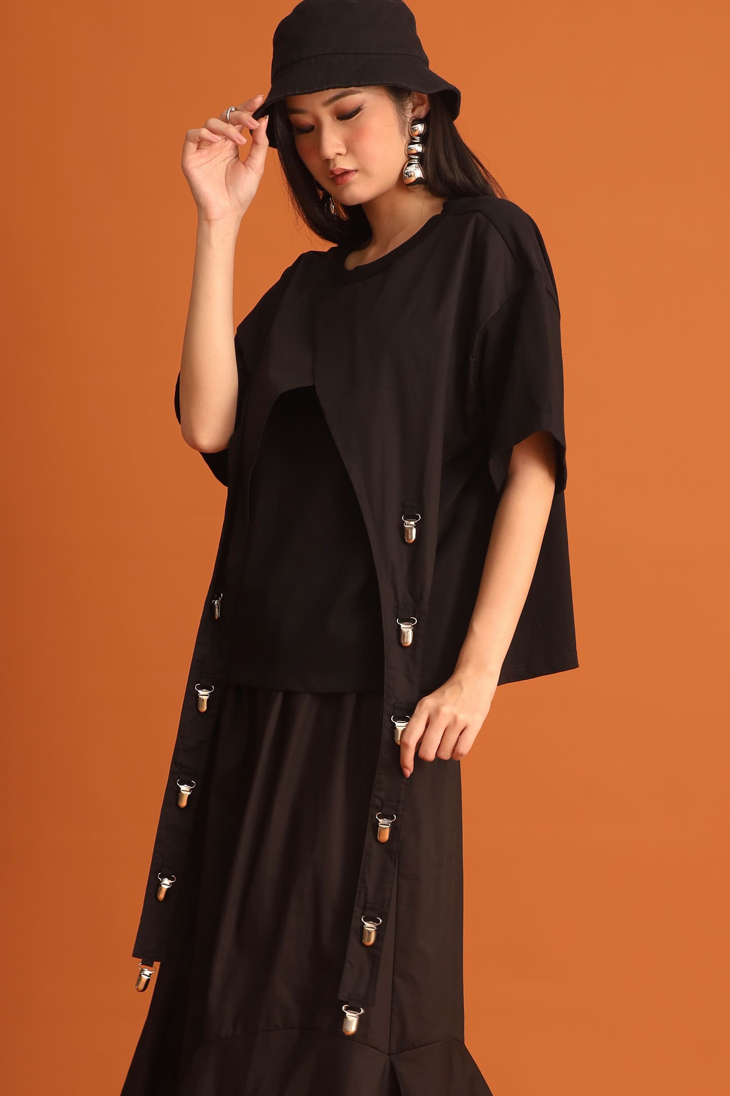 CHOSEN - Haerin Clip Top in Black