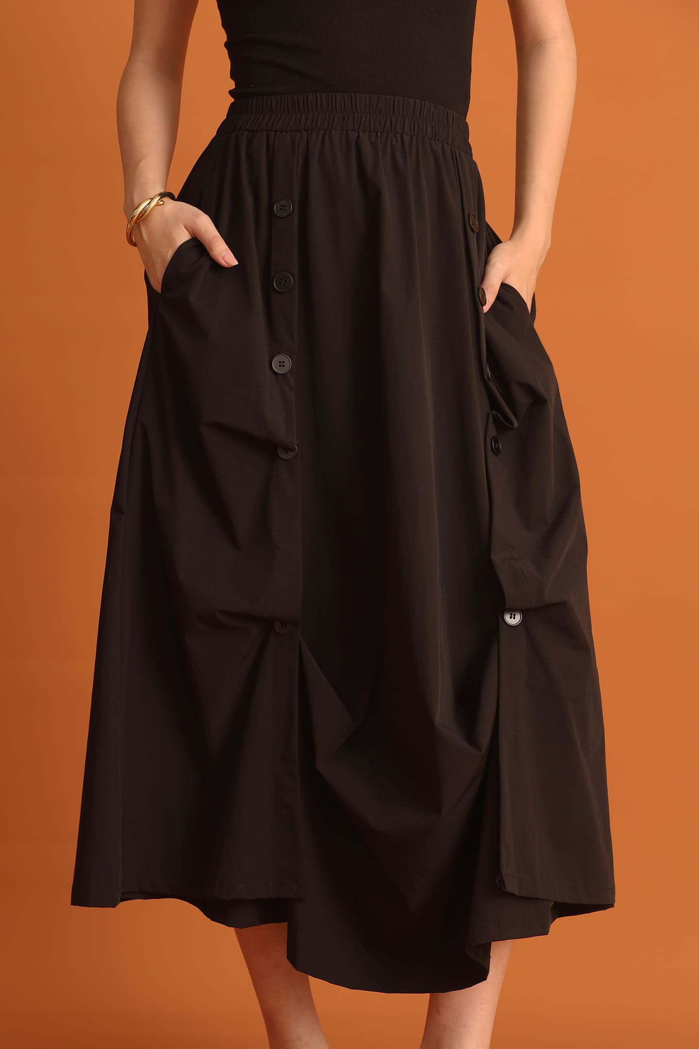 CHOSEN - Wook Buttoned Skirt in Black