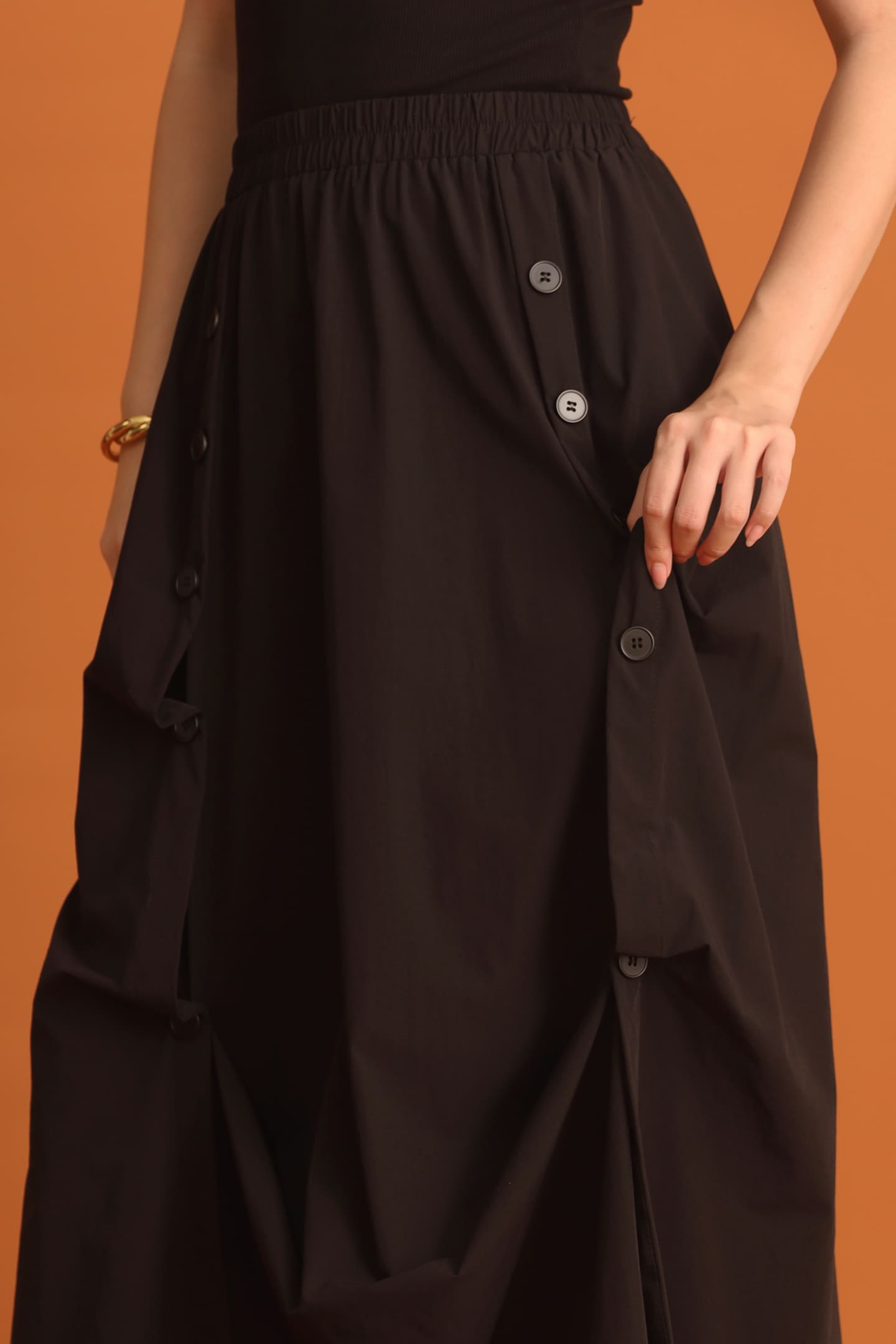 CHOSEN - Wook Buttoned Skirt in Black
