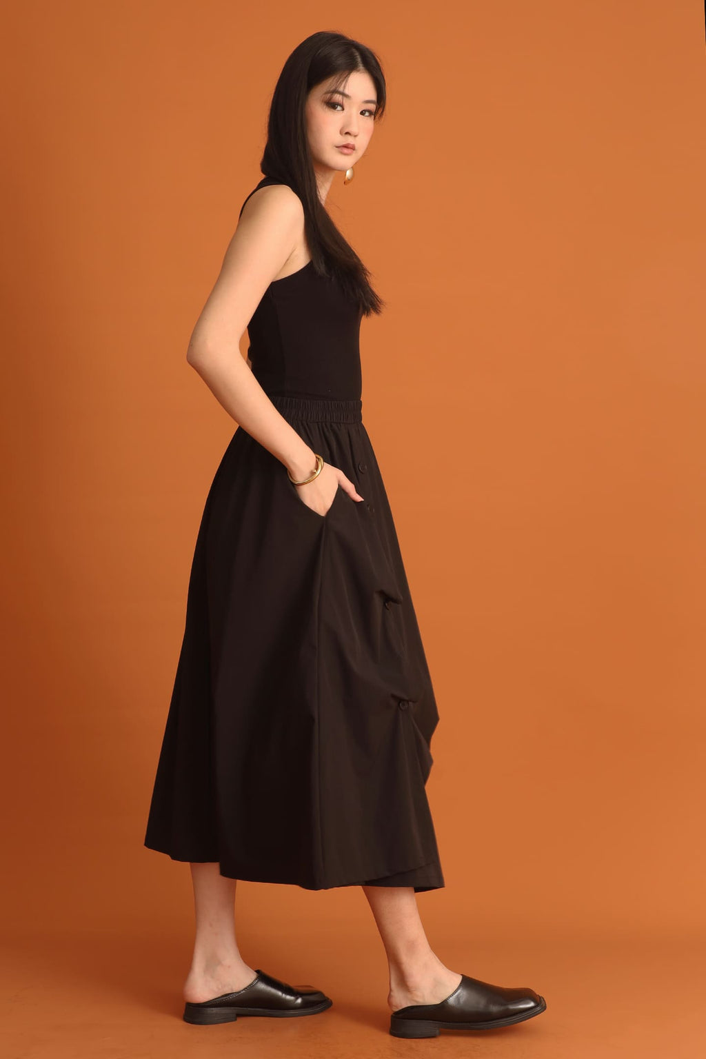CHOSEN - Wook Buttoned Skirt in Black