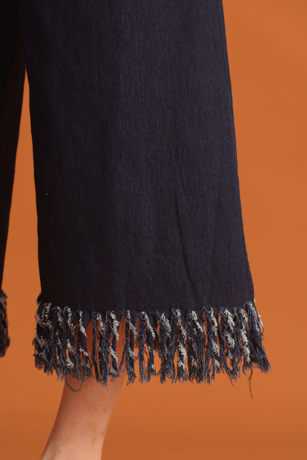CHOSEN - Junseo Fringe Pants in Denim