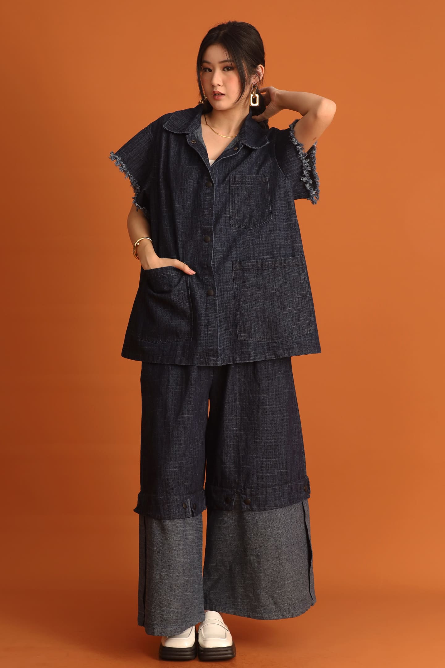 CHOSEN - Hanni Denim Buttoned Vest Top