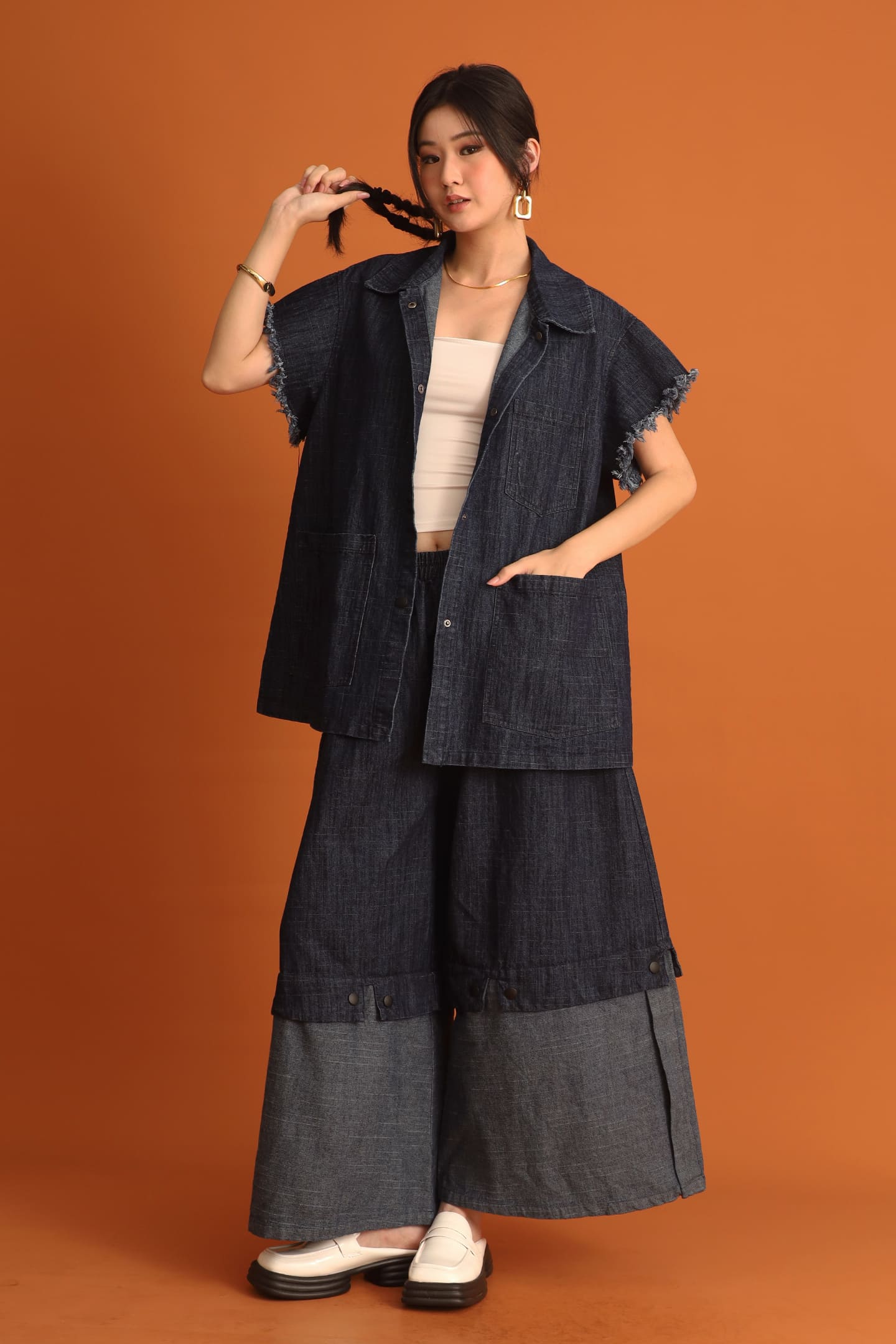 CHOSEN - Hanni Denim Buttoned Vest Top