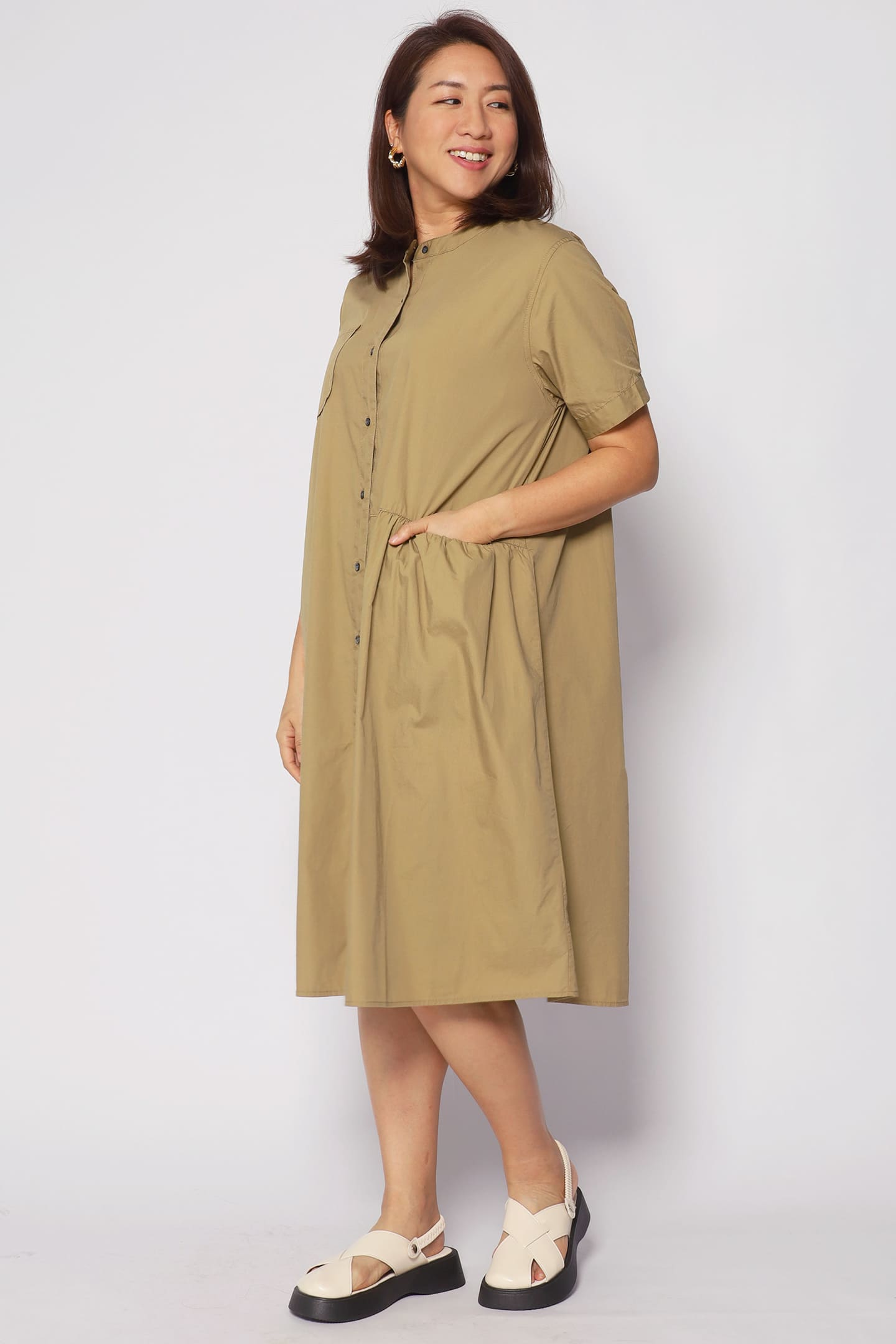 Hunter Dress in Khaki