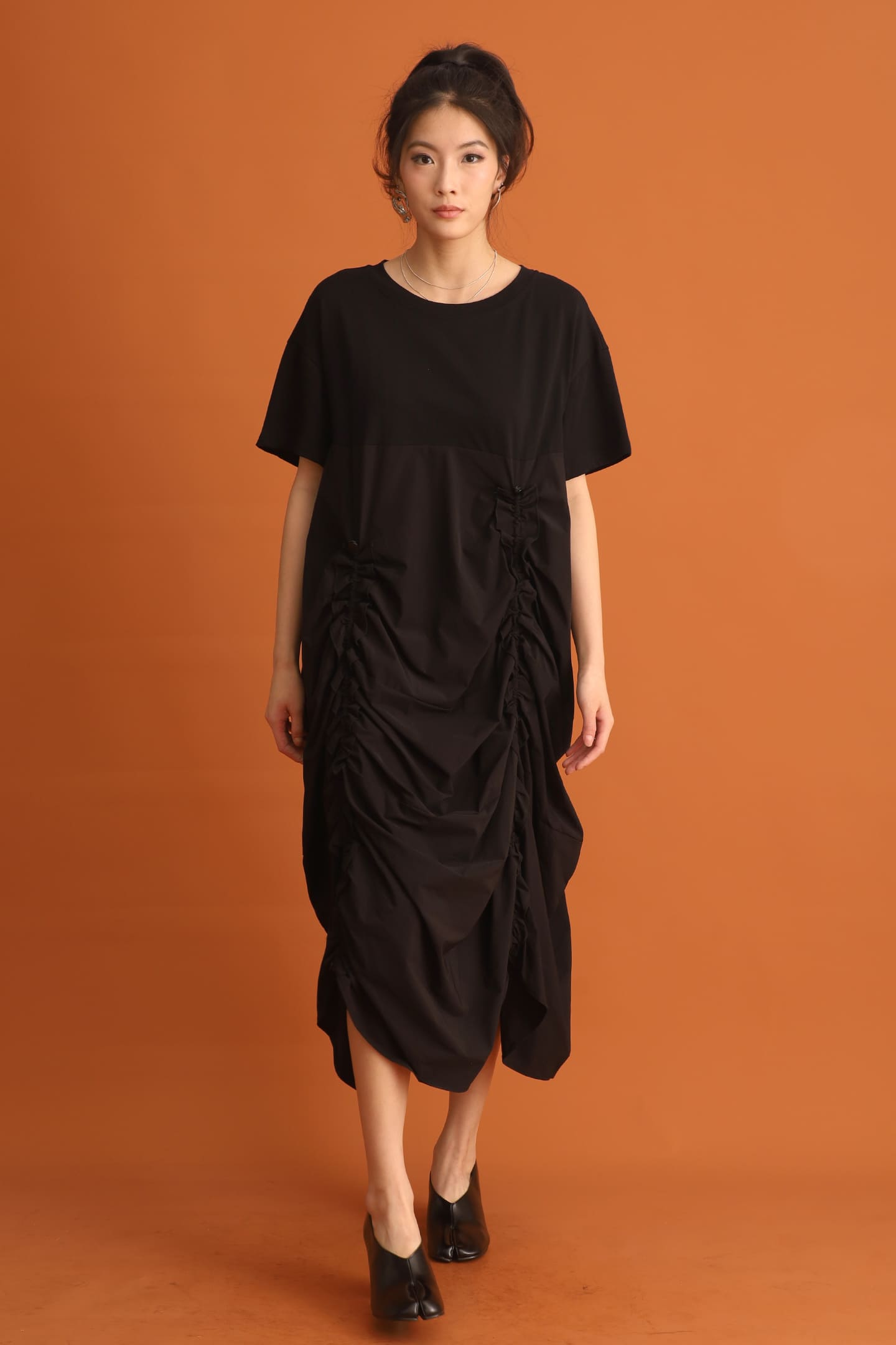 CHOSEN - Jiwon Ruched Drawstring Dress in Black
