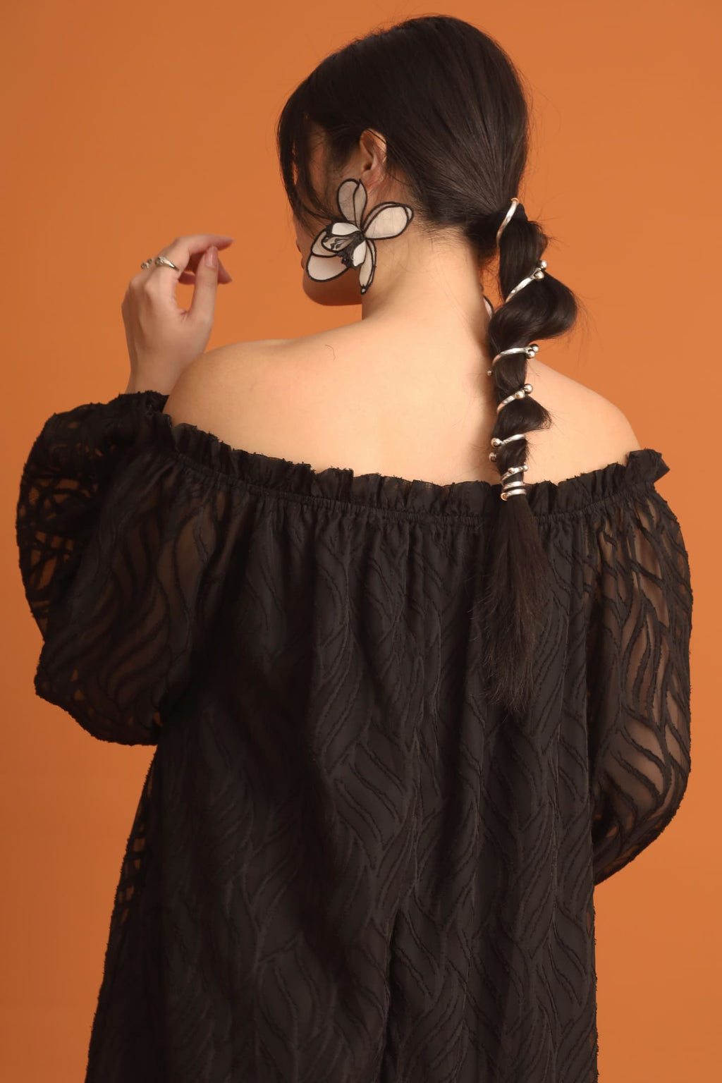CHOSEN - Si An Textured Dress in Black