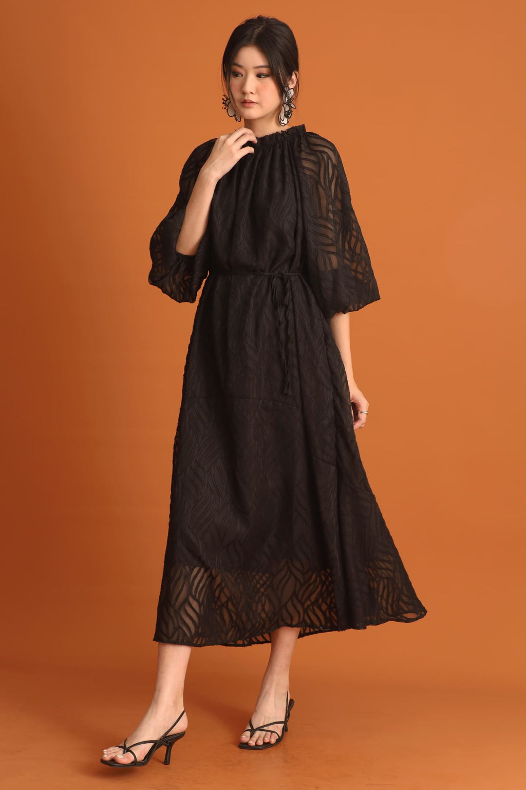 CHOSEN - Si An Textured Dress in Black