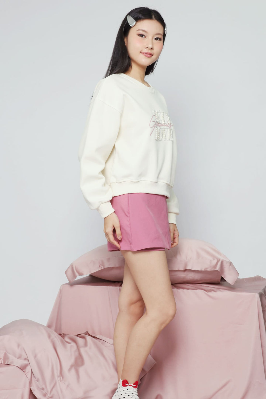 JOY - Love Me Pearl Pullover Top