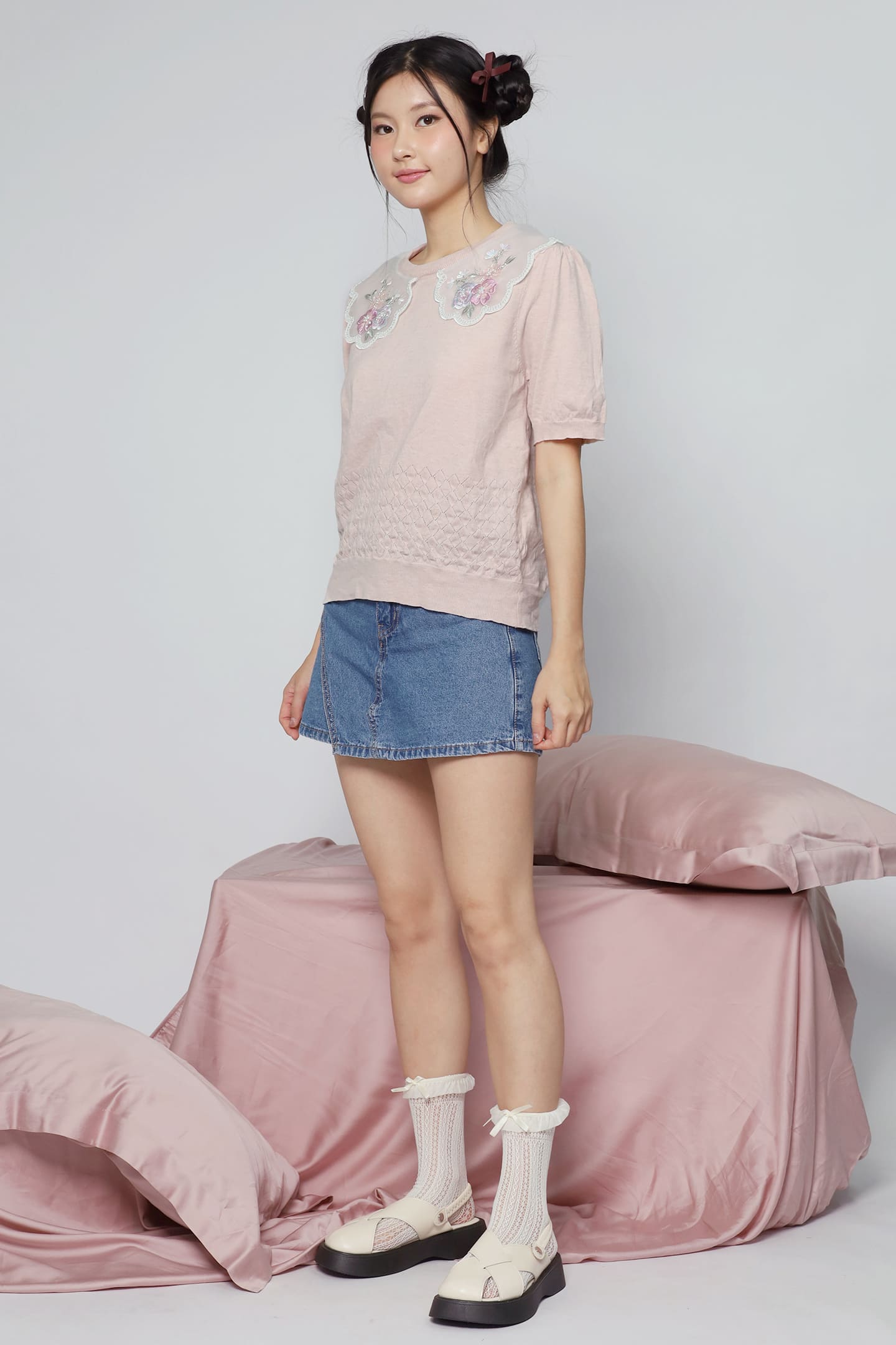 JOY - Miko Floral Embellishment Knit Top in Pastel Pink