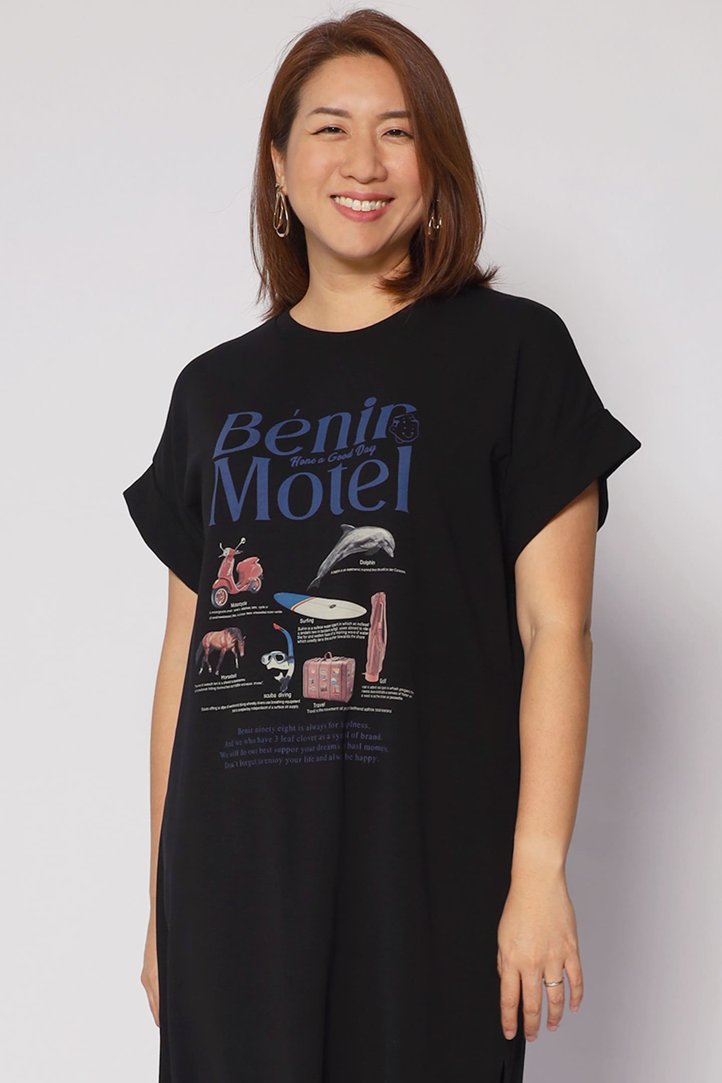 Motel Printed Tee Dress
