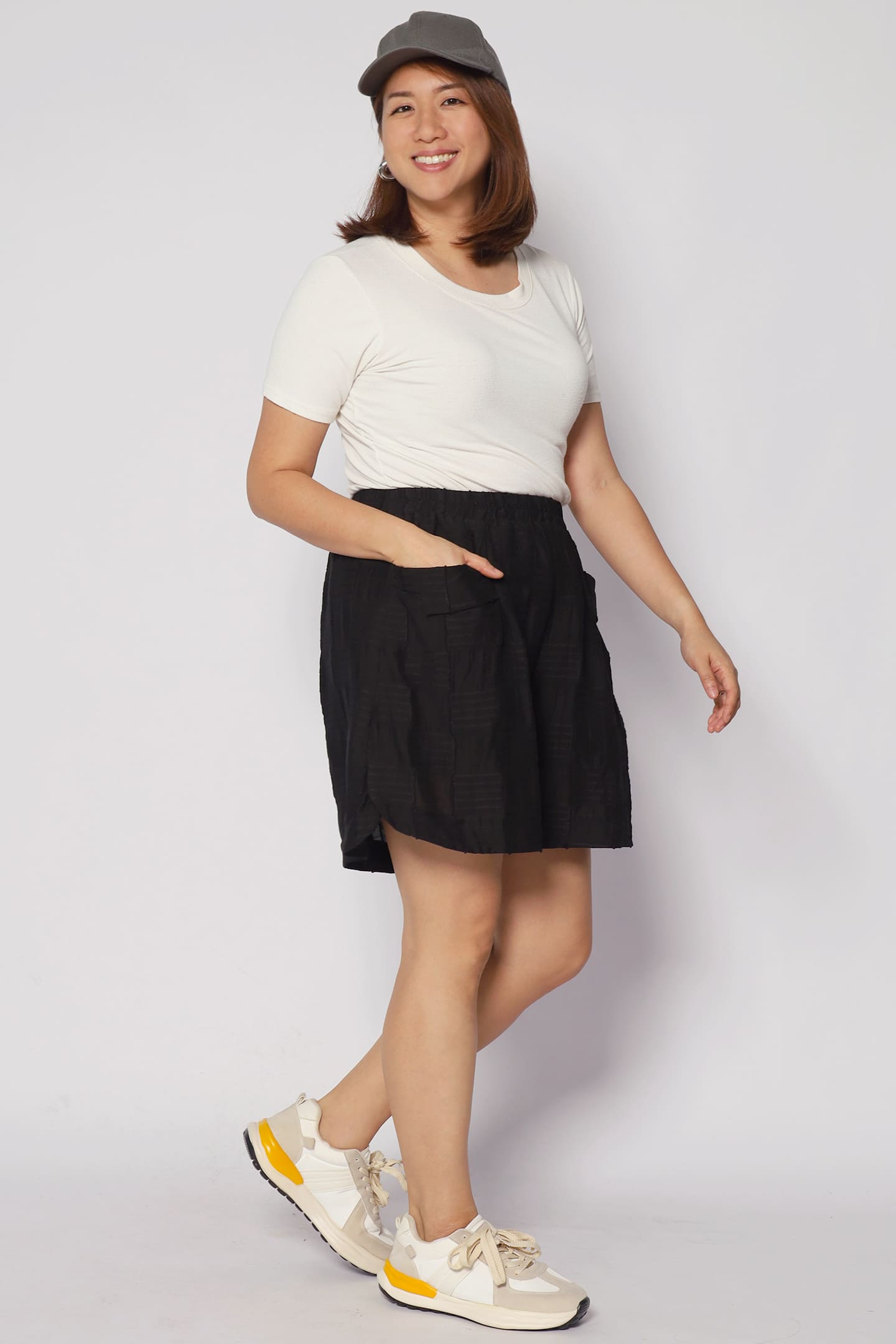 Onyx Shorts in Black