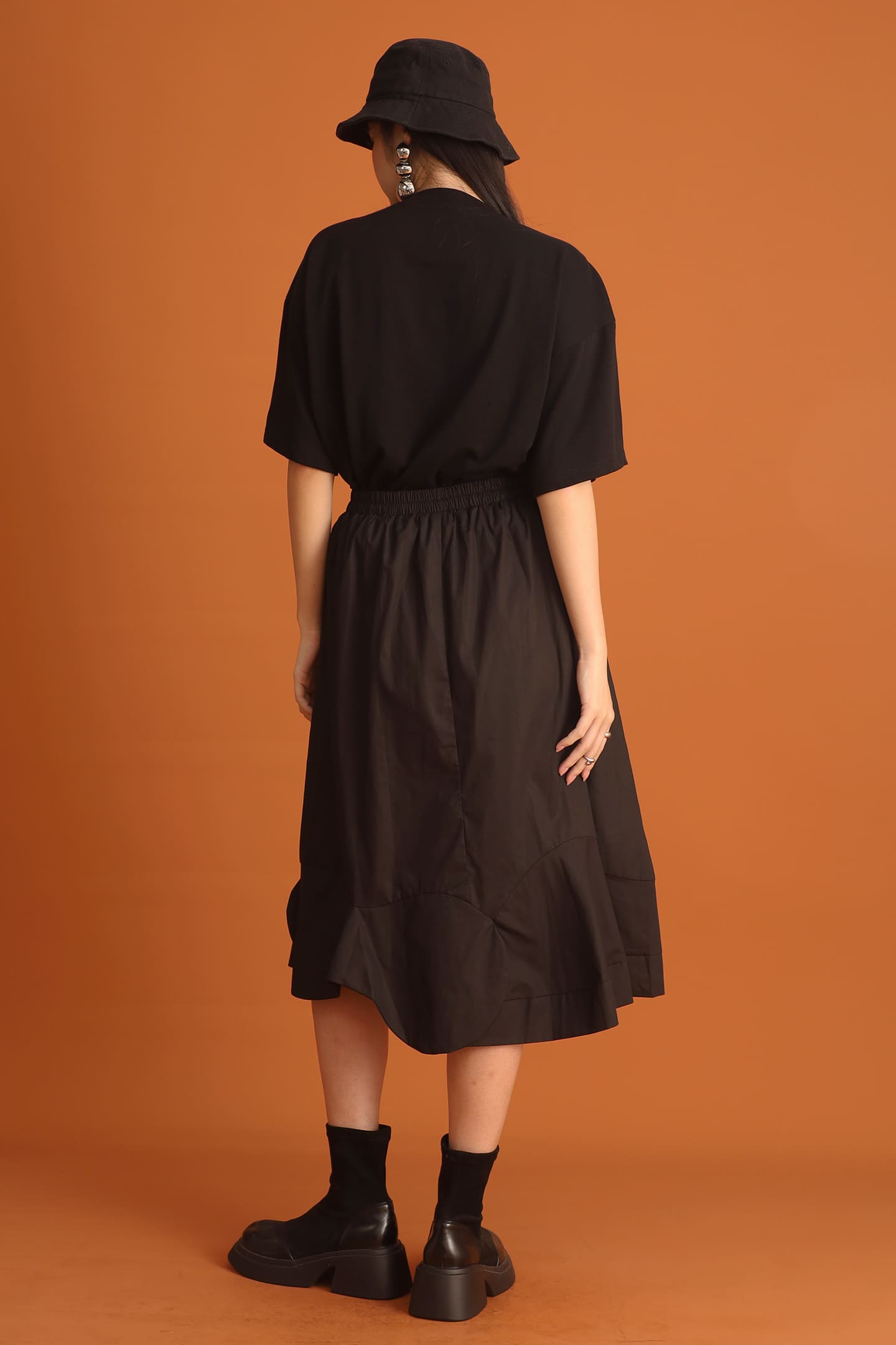 CHOSEN - Seol Petal Skirt in Black