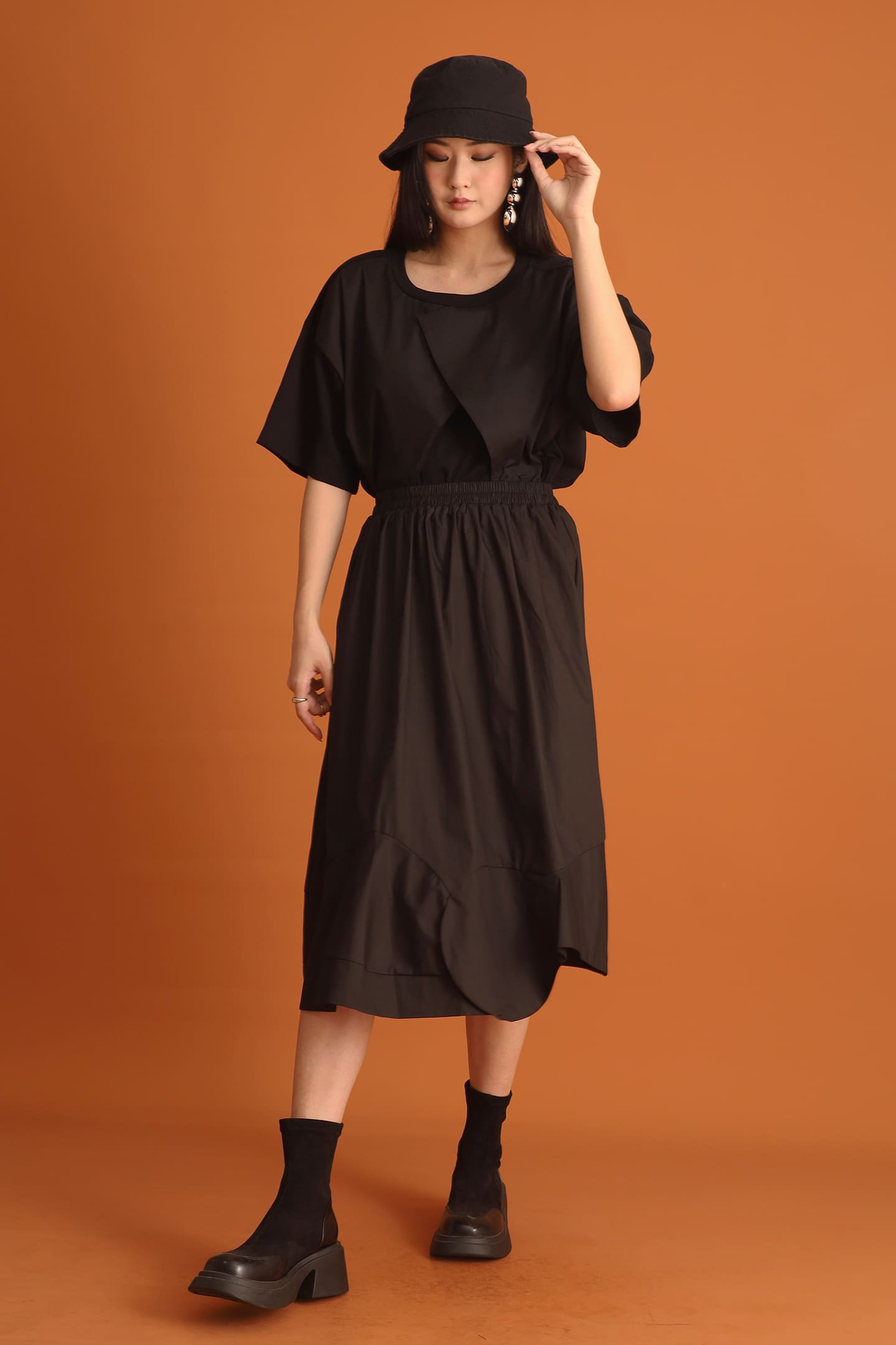 CHOSEN - Seol Petal Skirt in Black