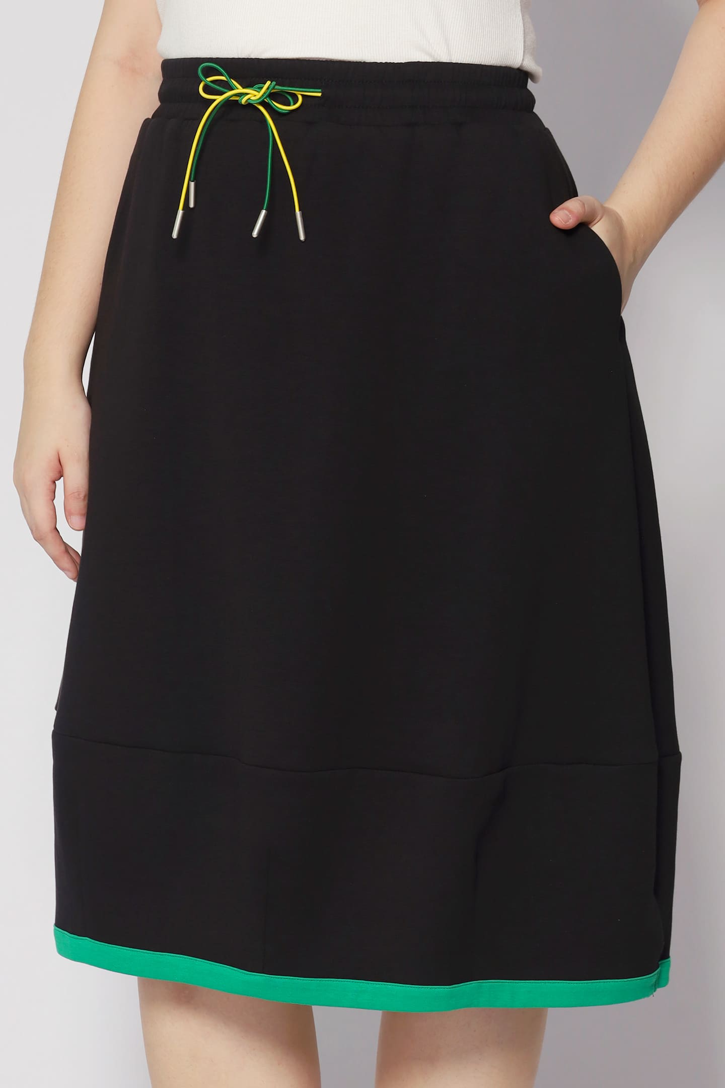 Piper Trimming Skirt in Black