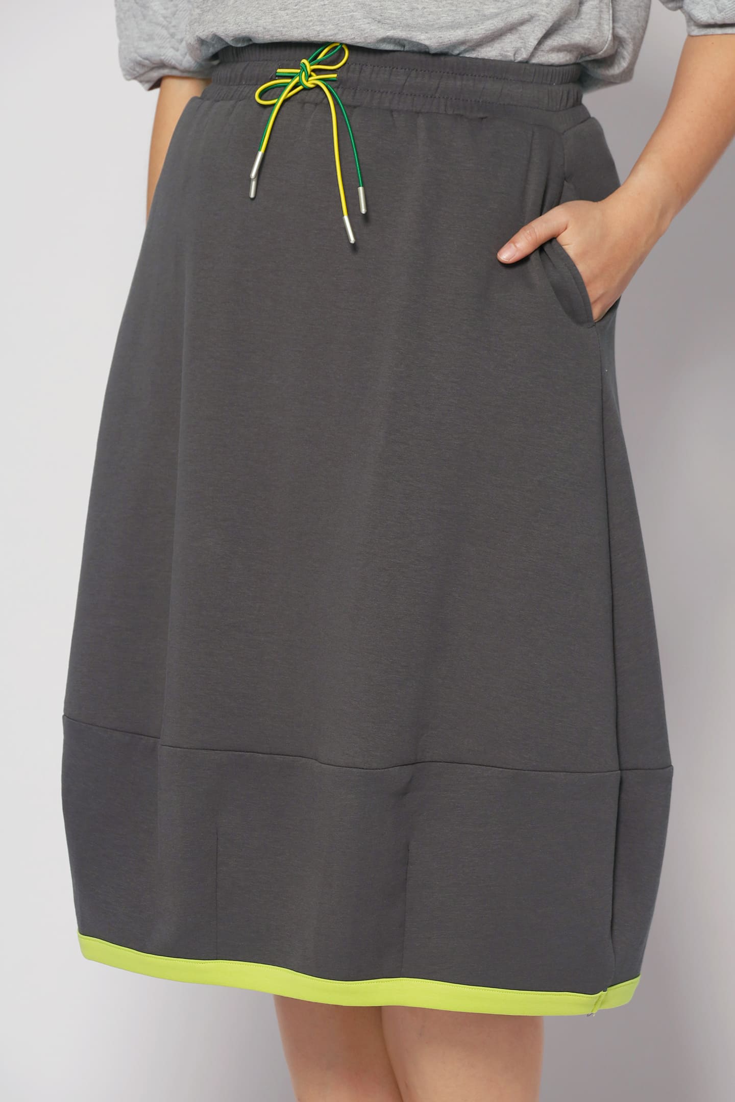 Piper Trimming Skirt in Grey
