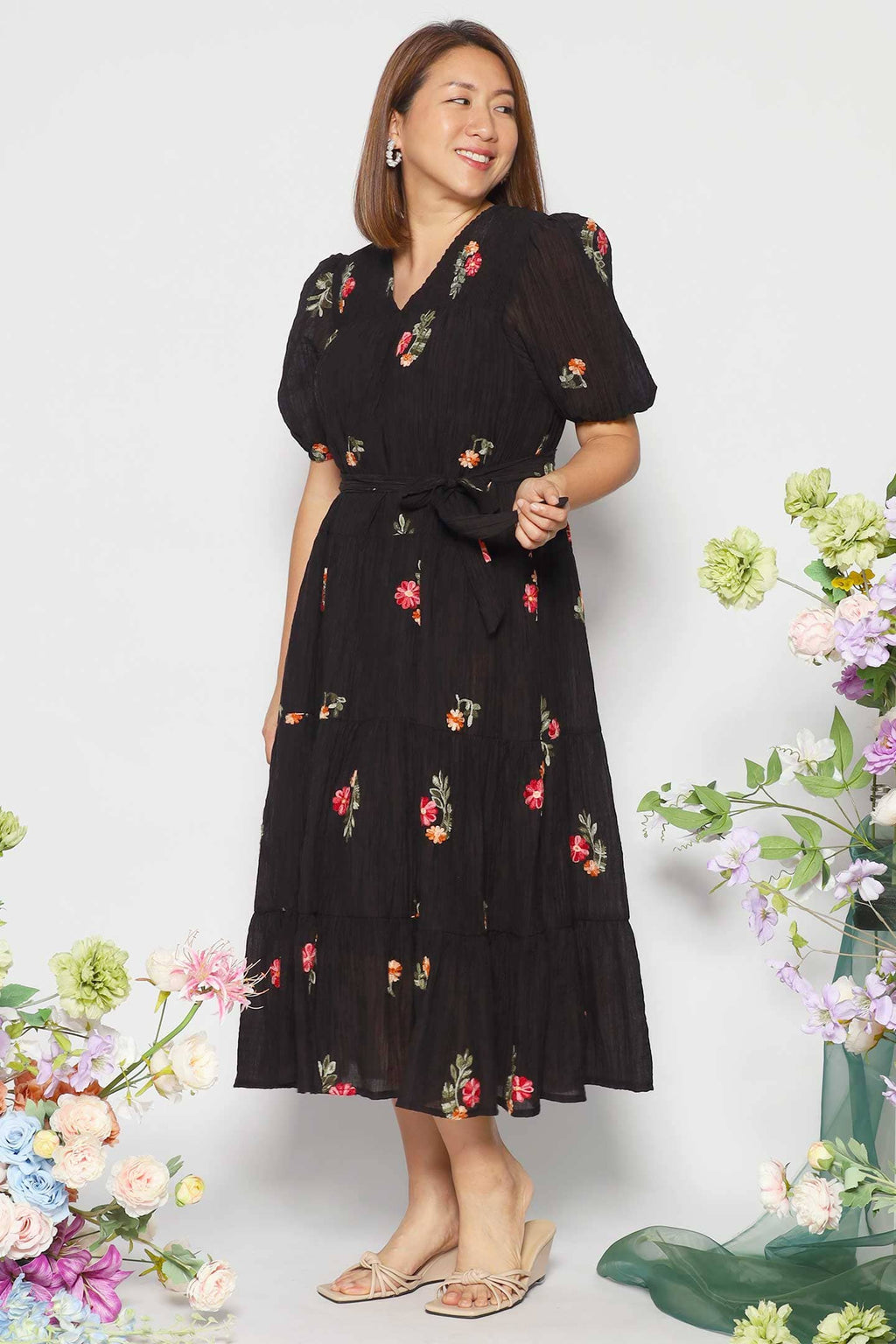 Sydney Dress in Bloomingdale