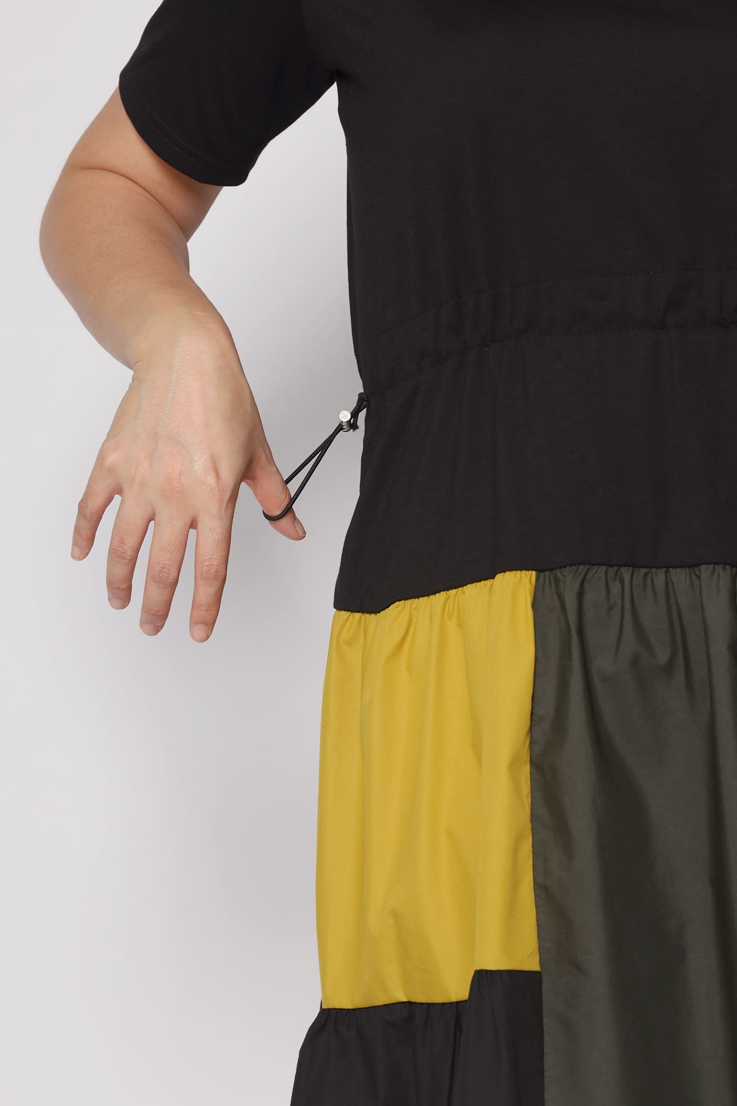 Tania Colourblock Dress in Yellow Green