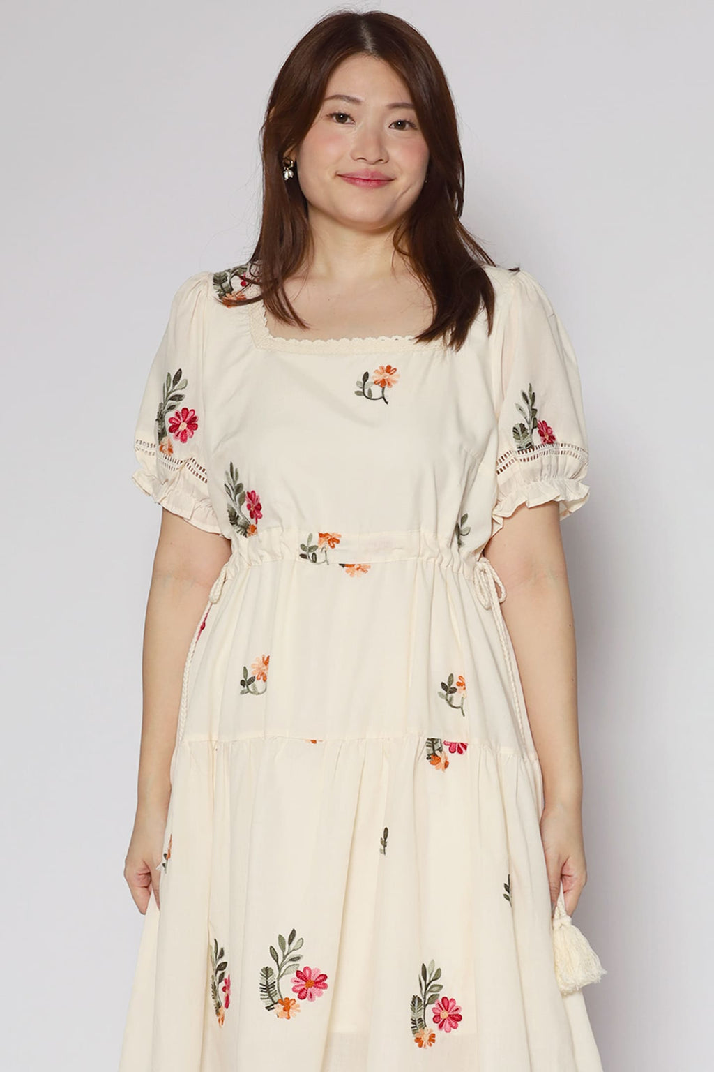 Victoria Dress in Floral Embroidery