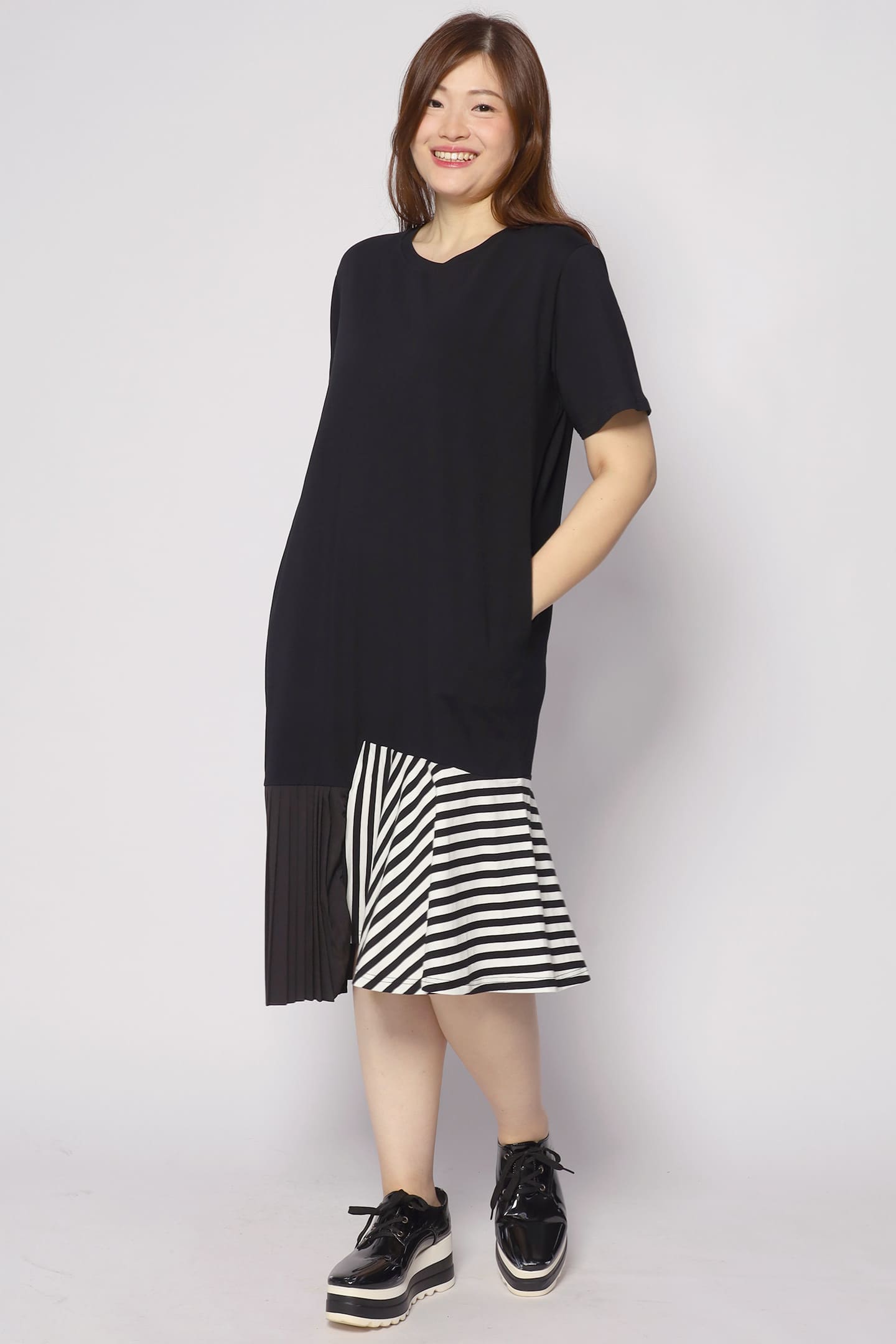 Yara Monochrome Dress