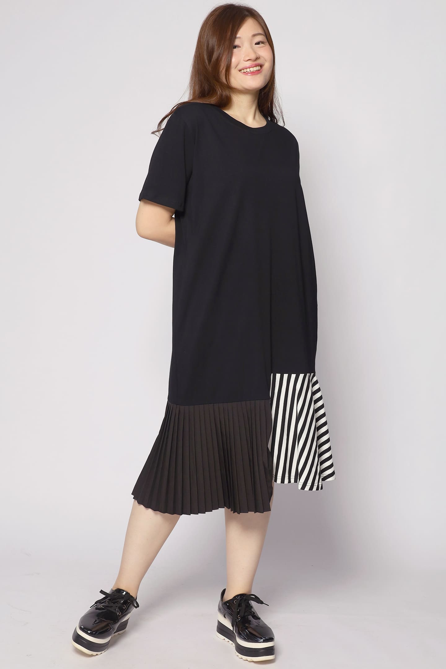Yara Monochrome Dress