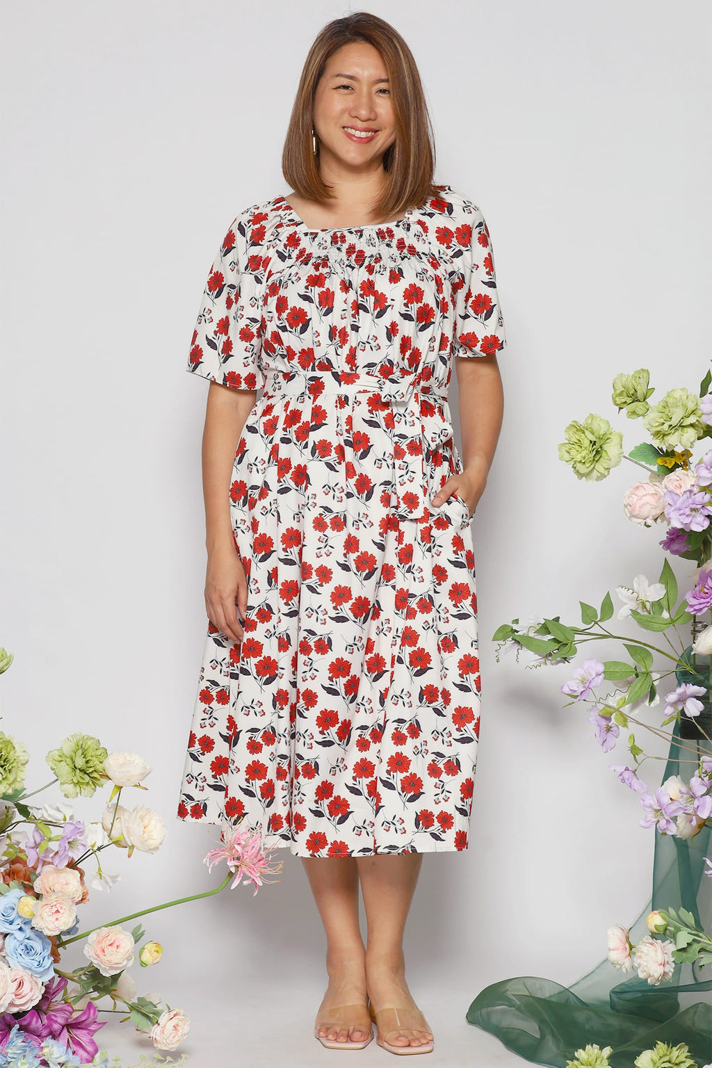 Yasmina Dress in Red Virtue