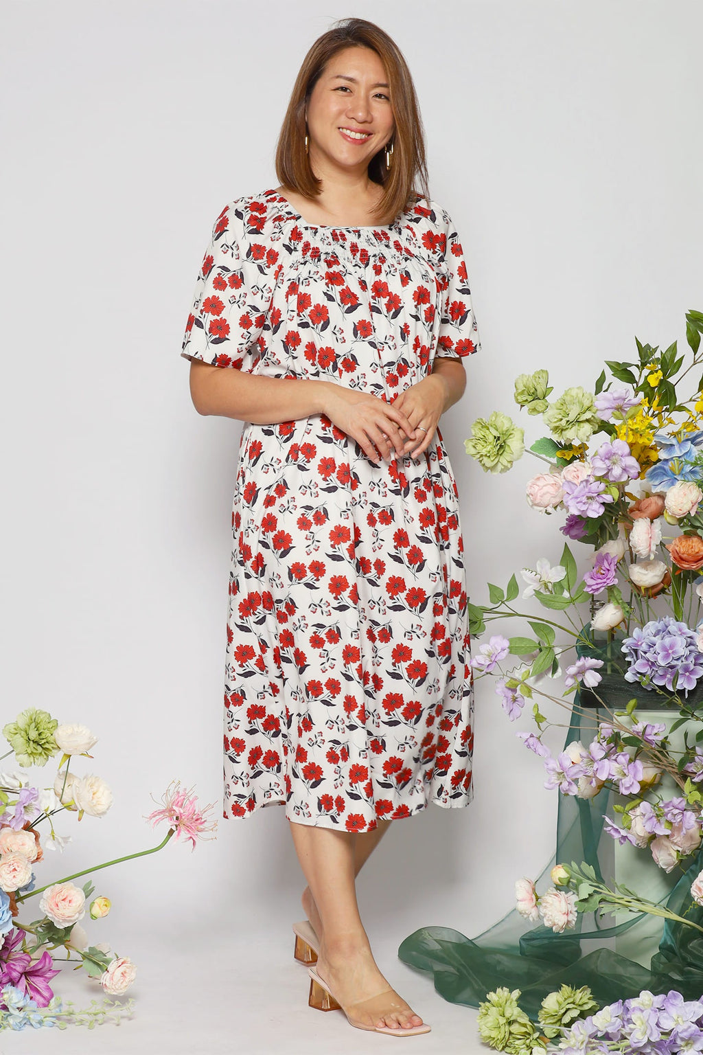 Yasmina Dress in Red Virtue